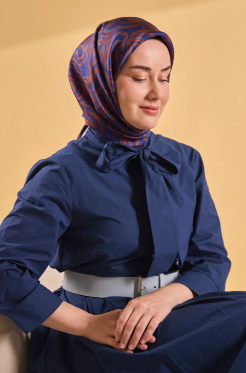Silk Home Tivil Saf İpek IST 11522 - 22 Lacivert Line Desen 