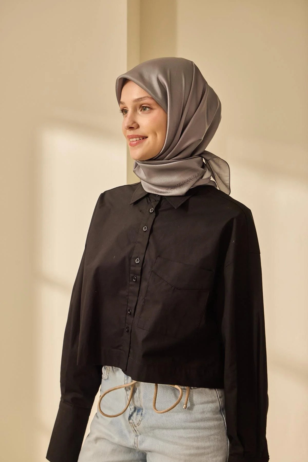 Silkhome Shiny Koyu Vizon Işıltılı Eşarp