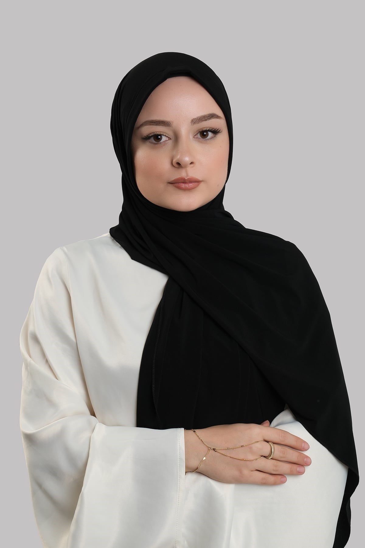 Siyah Pratik Hazır Geçmeli Şal Sandy Önü Süngerli 2412_01
