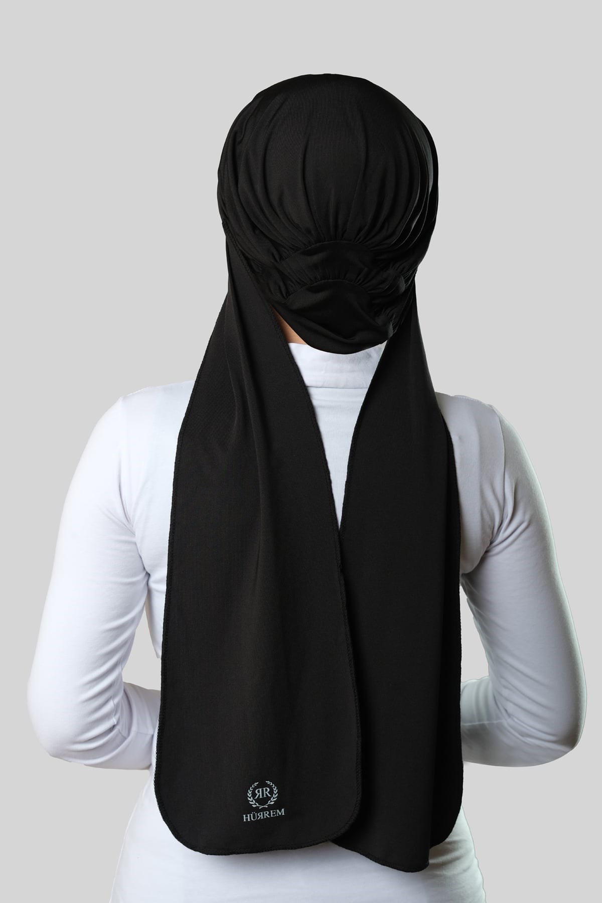 Siyah Şapkalı Atkılı Geçmeli Tesettür Bone Swimmy Logolu 2321_01
