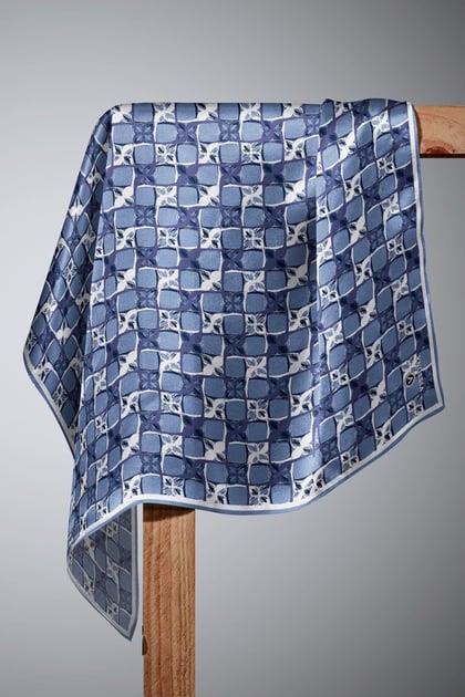 Vissona Tivil İpek Eşarp 60994 - 19 - 0031 - 0033 İndigo Lacivert Batik Desen