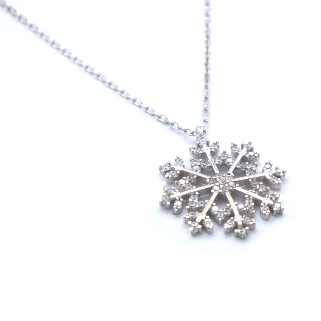 925 Ayar Gümüş Kar Tanesi Zirkon Taşlı Kolye GK-109