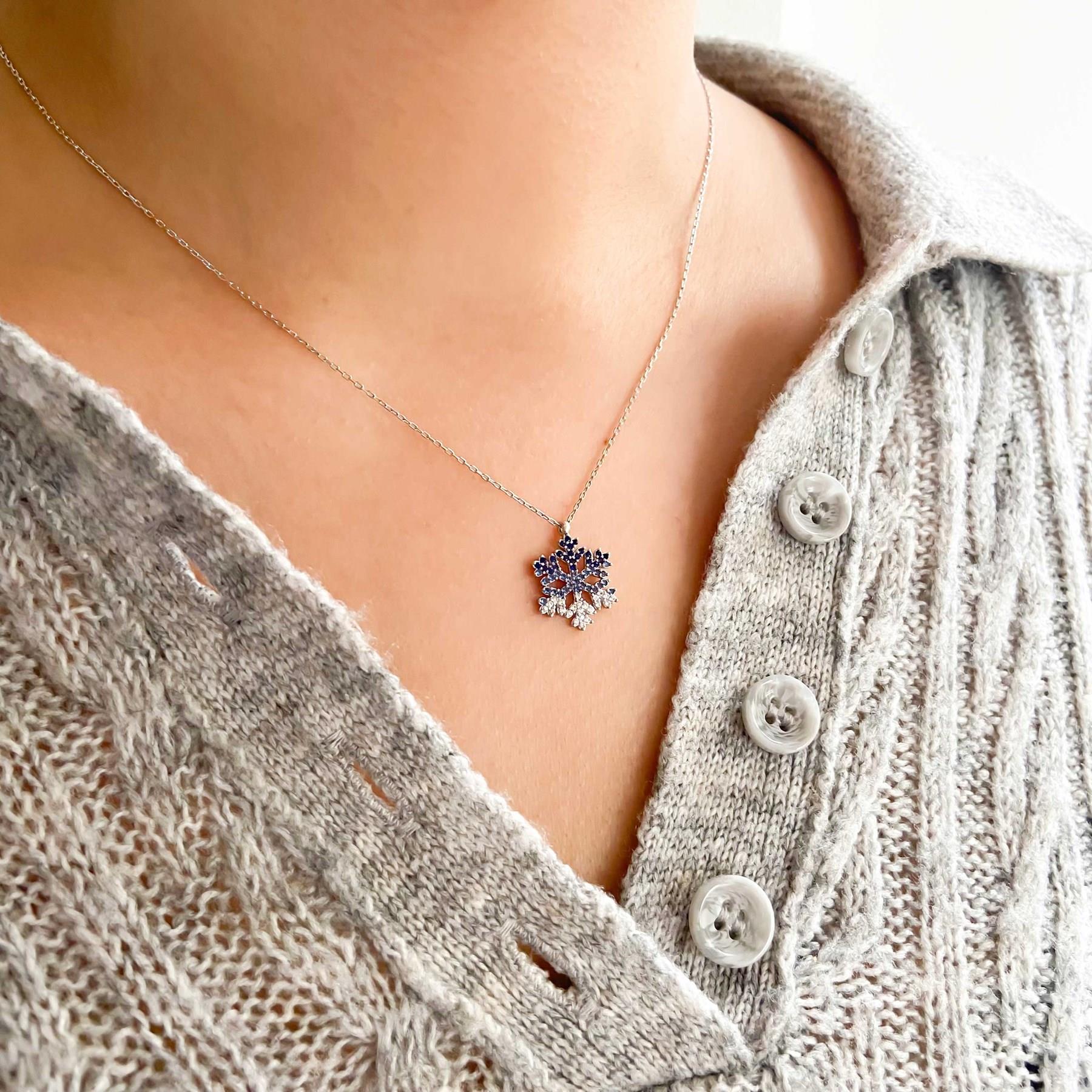 925 Ayar Mavi Zirkon Taşlı Kar Tanesi Gümüş Kolye GK-122