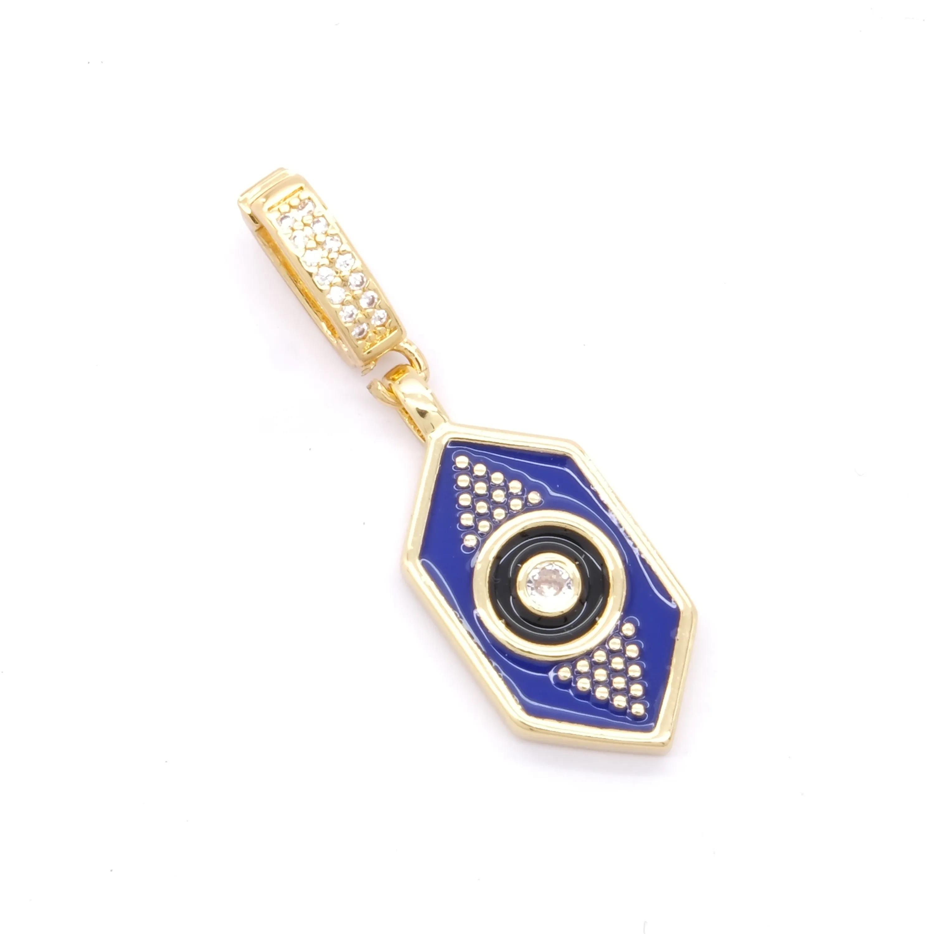 Ajda Charm Çelik Altın Kaplama Kadın Altıgen Model-CHR-120