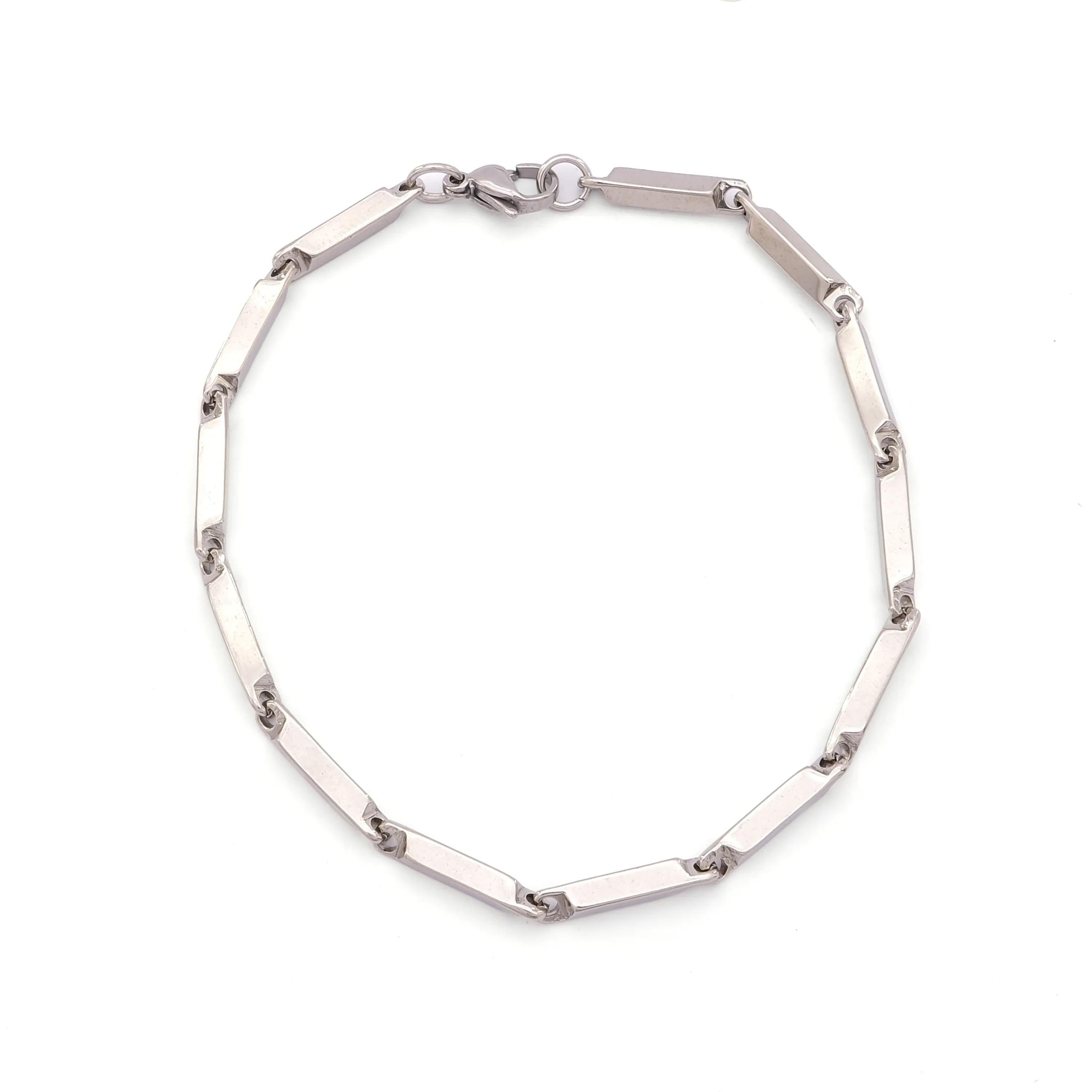 Küp Model Çelik Erkek Bilekliği EBLK-506