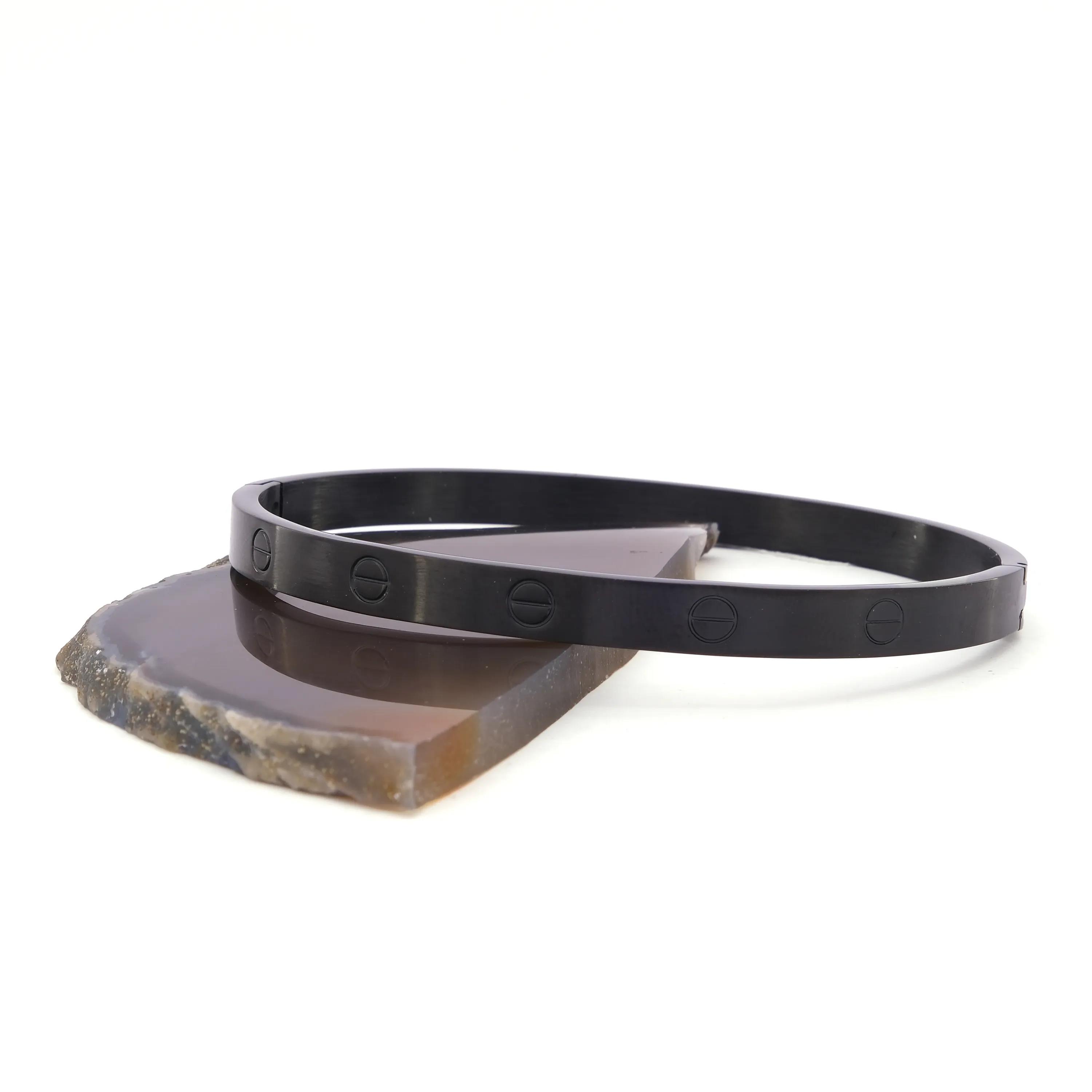 Siyah Vida Model Çelik Kelepçe EBLK-469