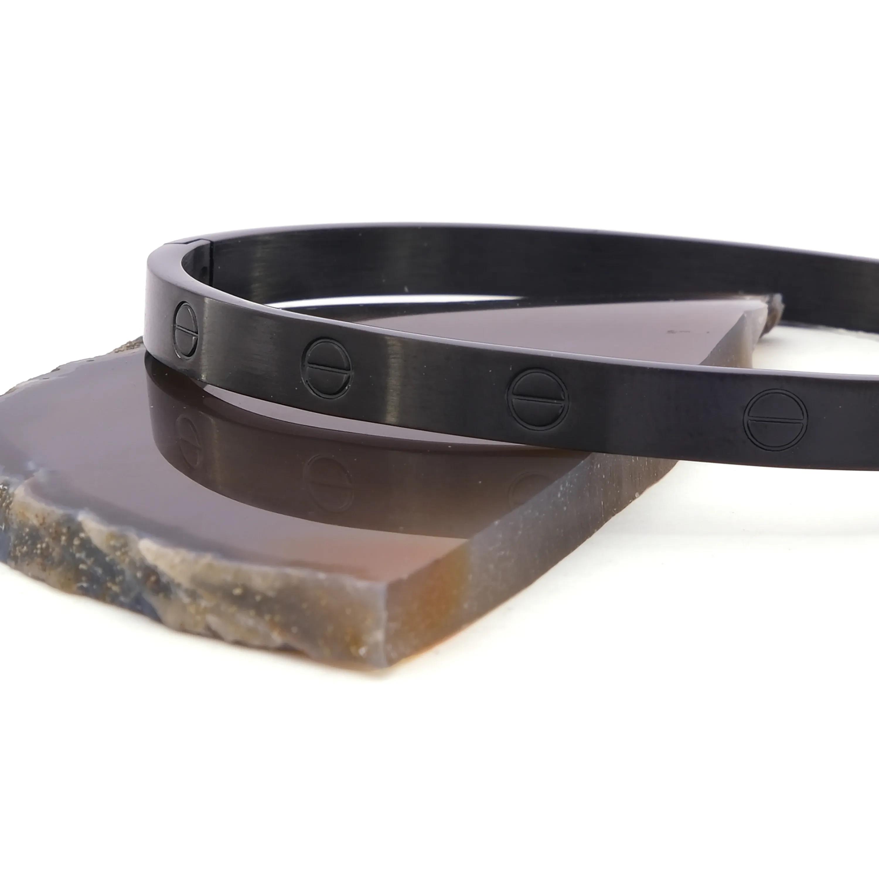 Siyah Vida Model Çelik Kelepçe EBLK-469