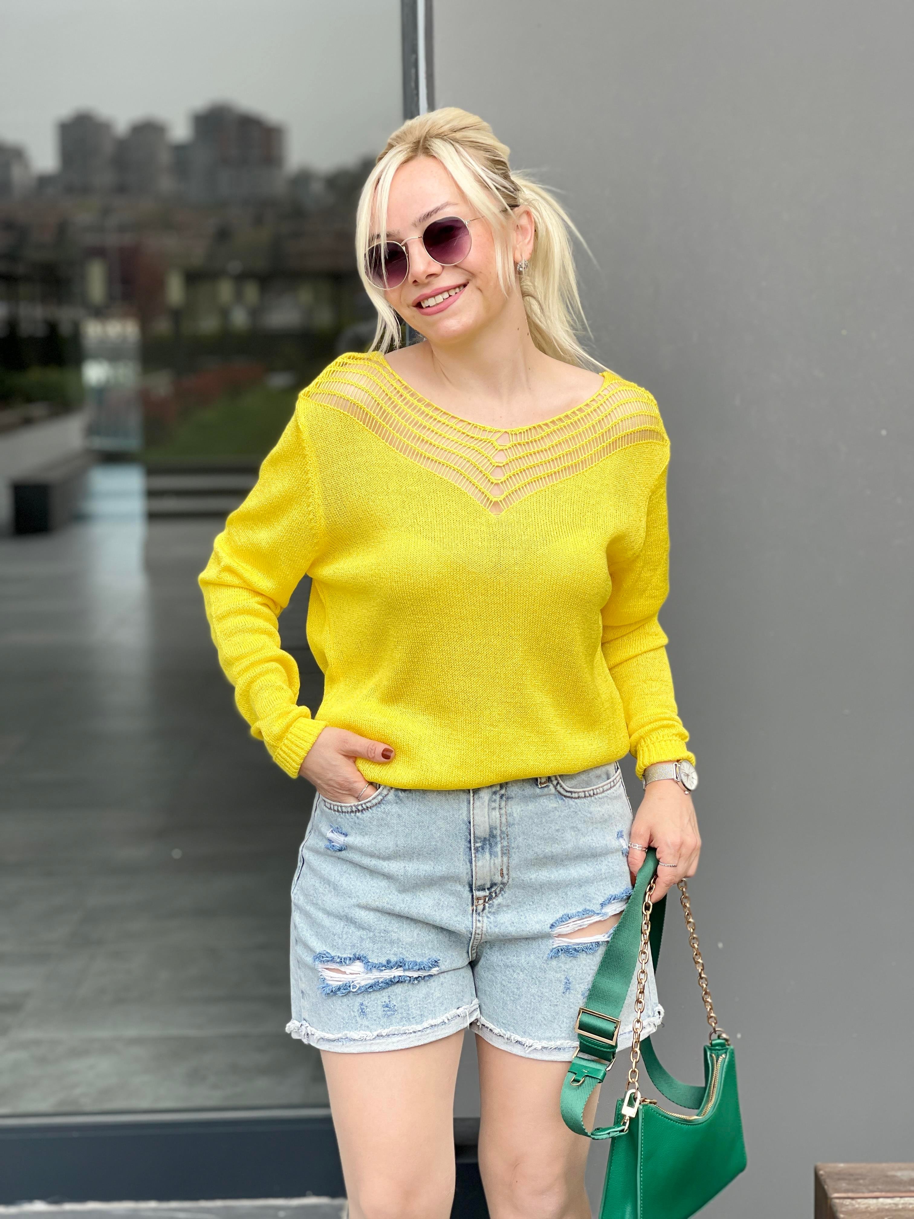 Yakası Ajur Desen Triko Merserize (Sarı)
