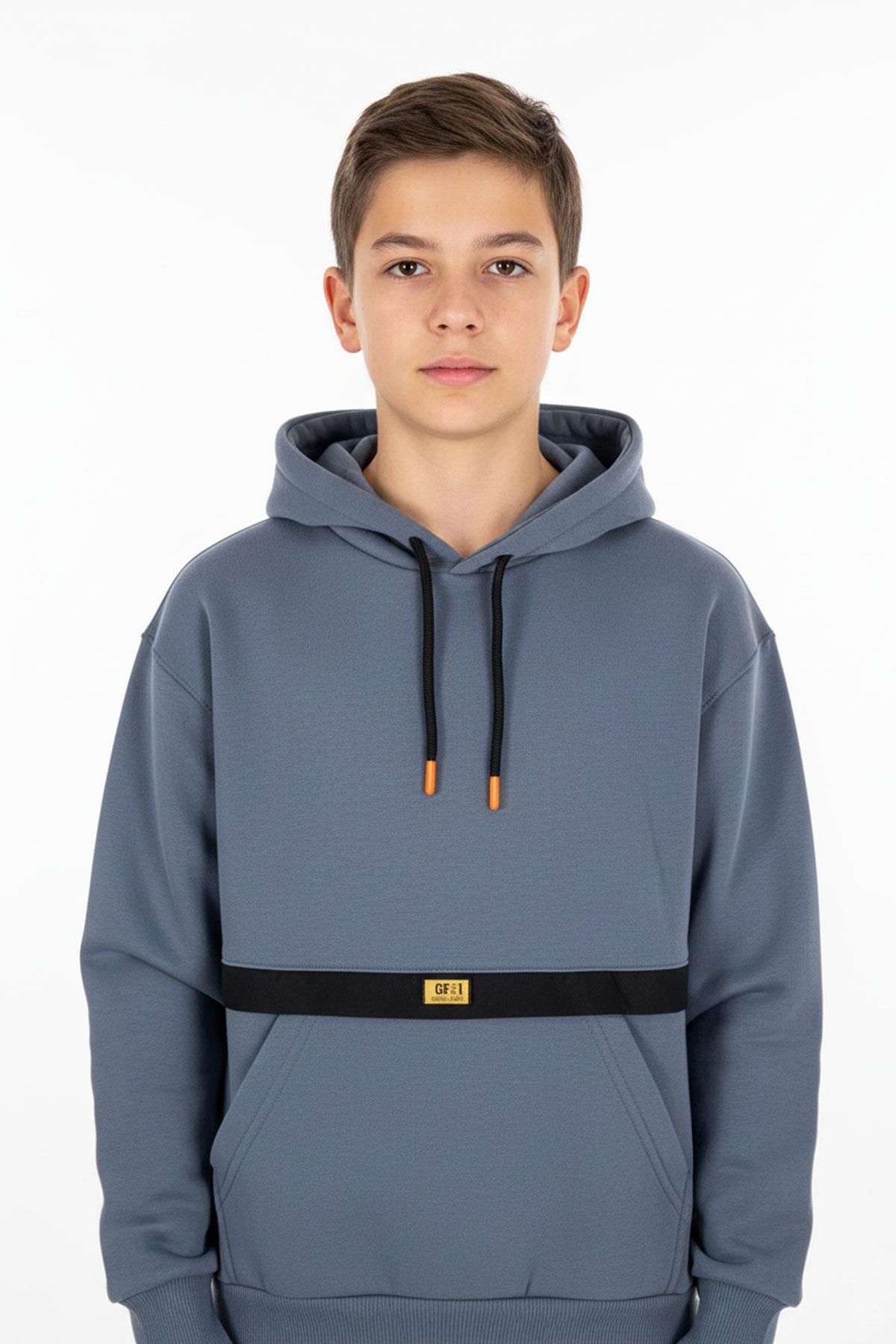 Kapşonlu Kanguru Cepli Detaylı Erkek Çocuk Sweatshirt