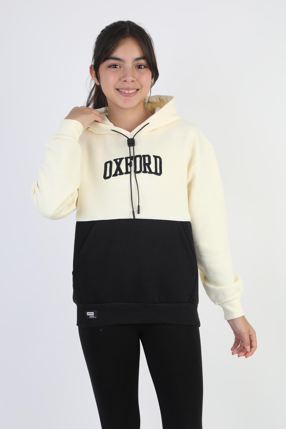 Kapşonlu Oxford Baskılı Kanguru Cepli Kız Çocuk Sweatshirt