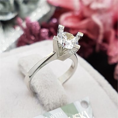 Swarovski Taşlı Gümüş Tektaş Yüzük