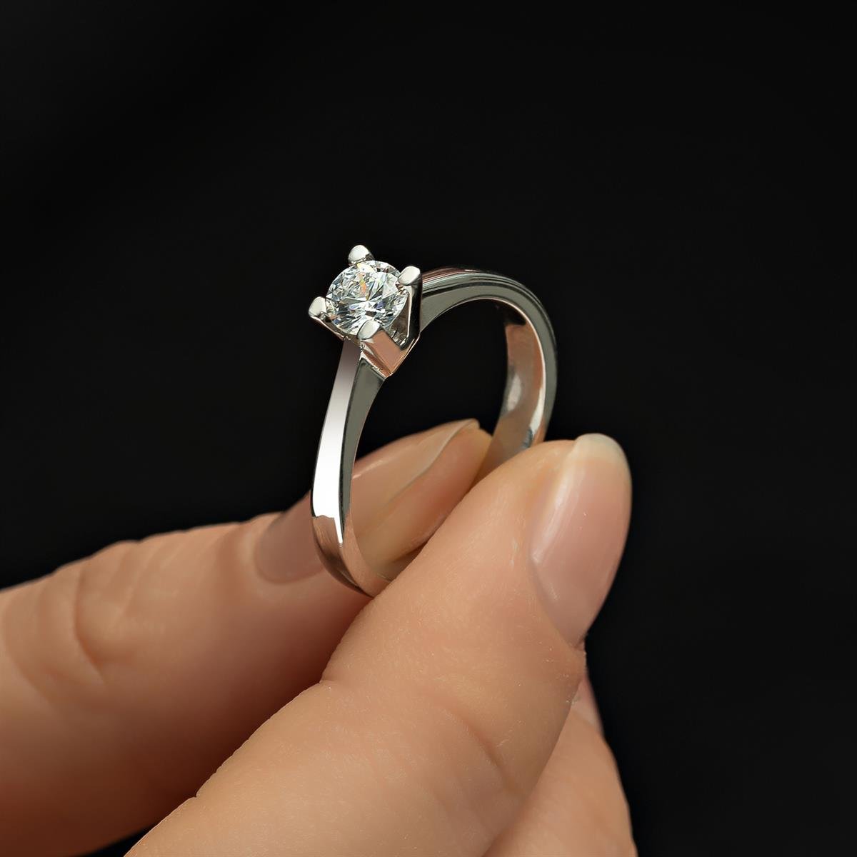 Swarovski Taşlı Gümüş Yüzük