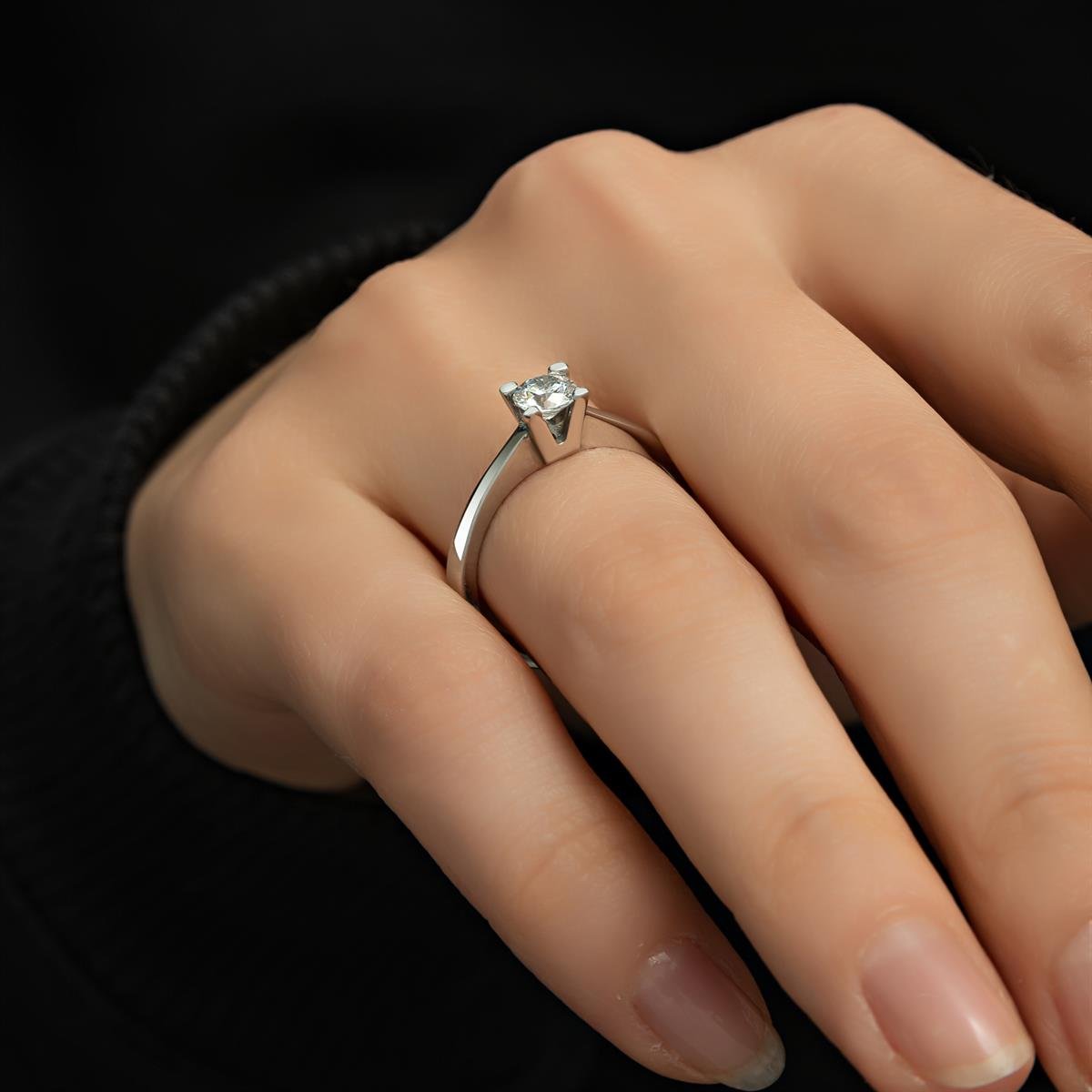 Swarovski Taşlı Gümüş Yüzük