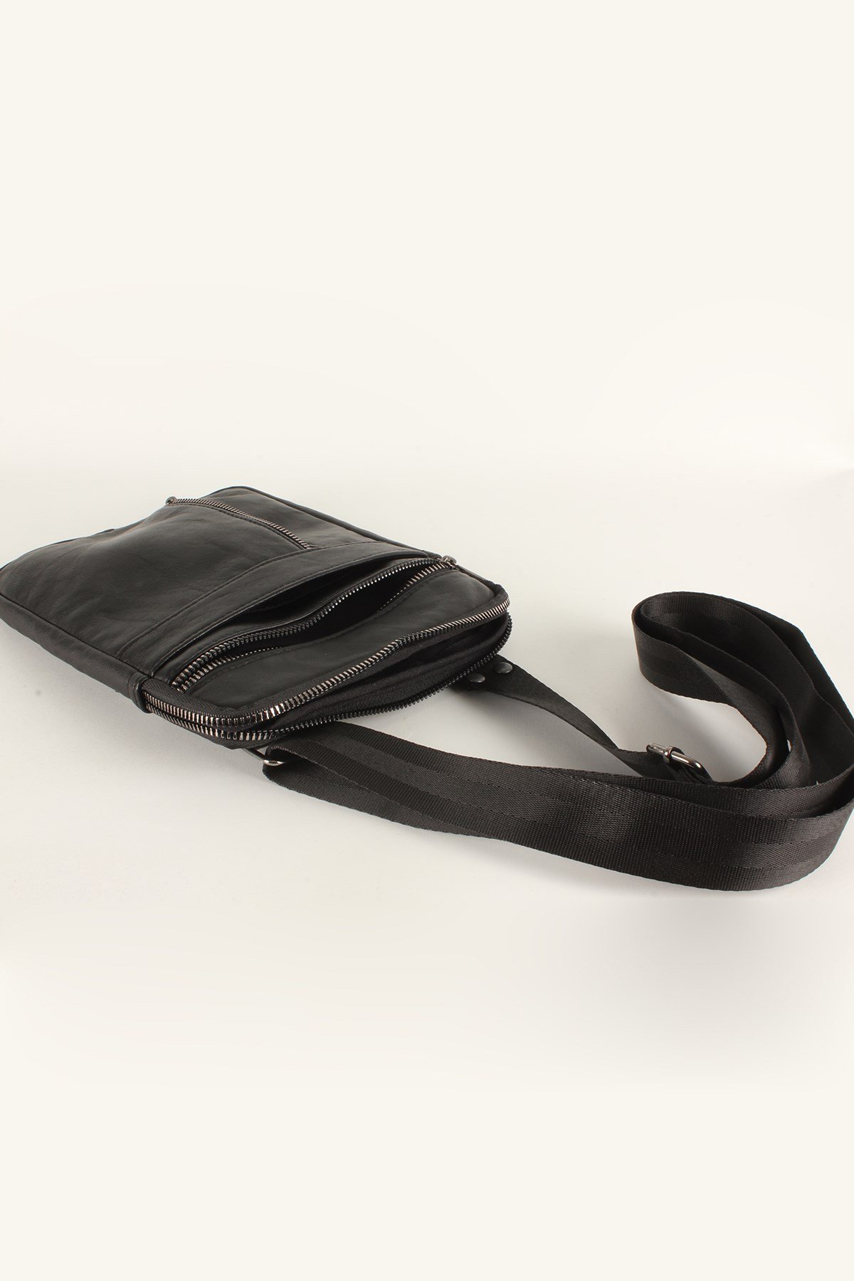 LWE1402-SLuwweLuwwe Bag'sErkek Hakiki Deri Postacı/Omuz Çantası (1402)