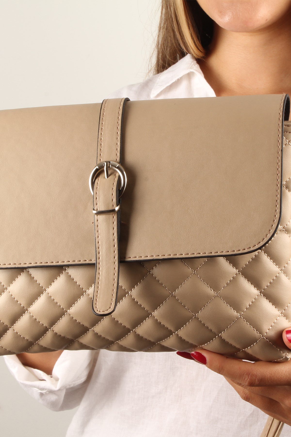 LWE20392-SLuwweLuwwe Bag'sKadın Kapitone Omuz Çantası (20392)