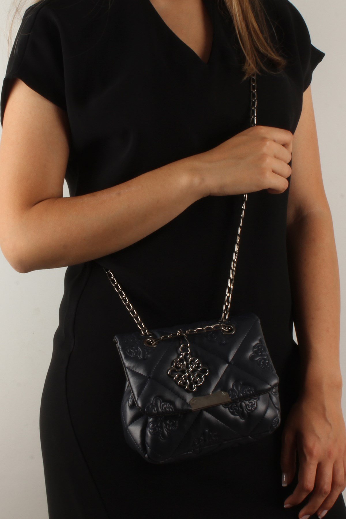 LWE20370-SLuwweLuwwe Bag'sKadın Motif İşlemeli Zincir Askılı Mini Omuz Çantası (20370)