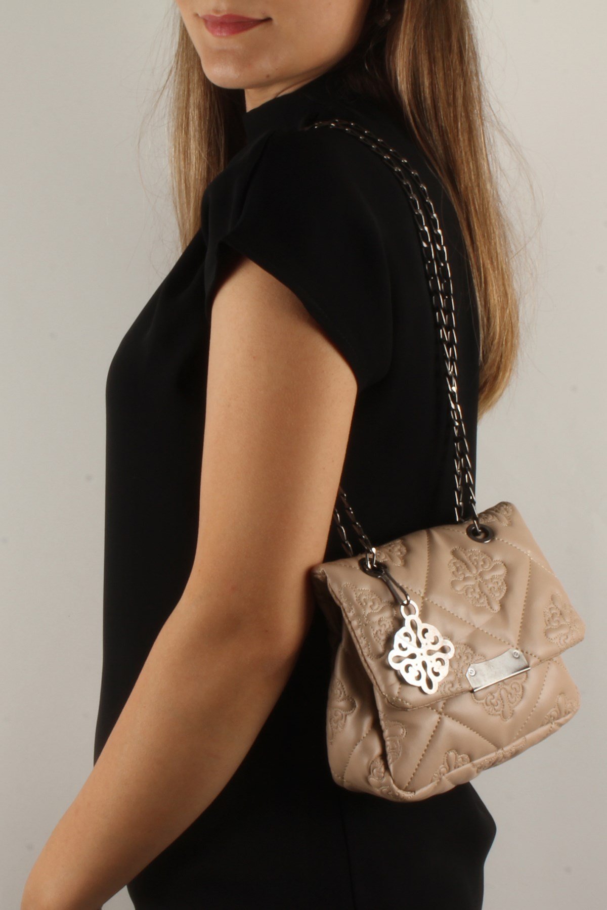 LWE20370-SLuwweLuwwe Bag'sKadın Motif İşlemeli Zincir Askılı Mini Omuz Çantası (20370)