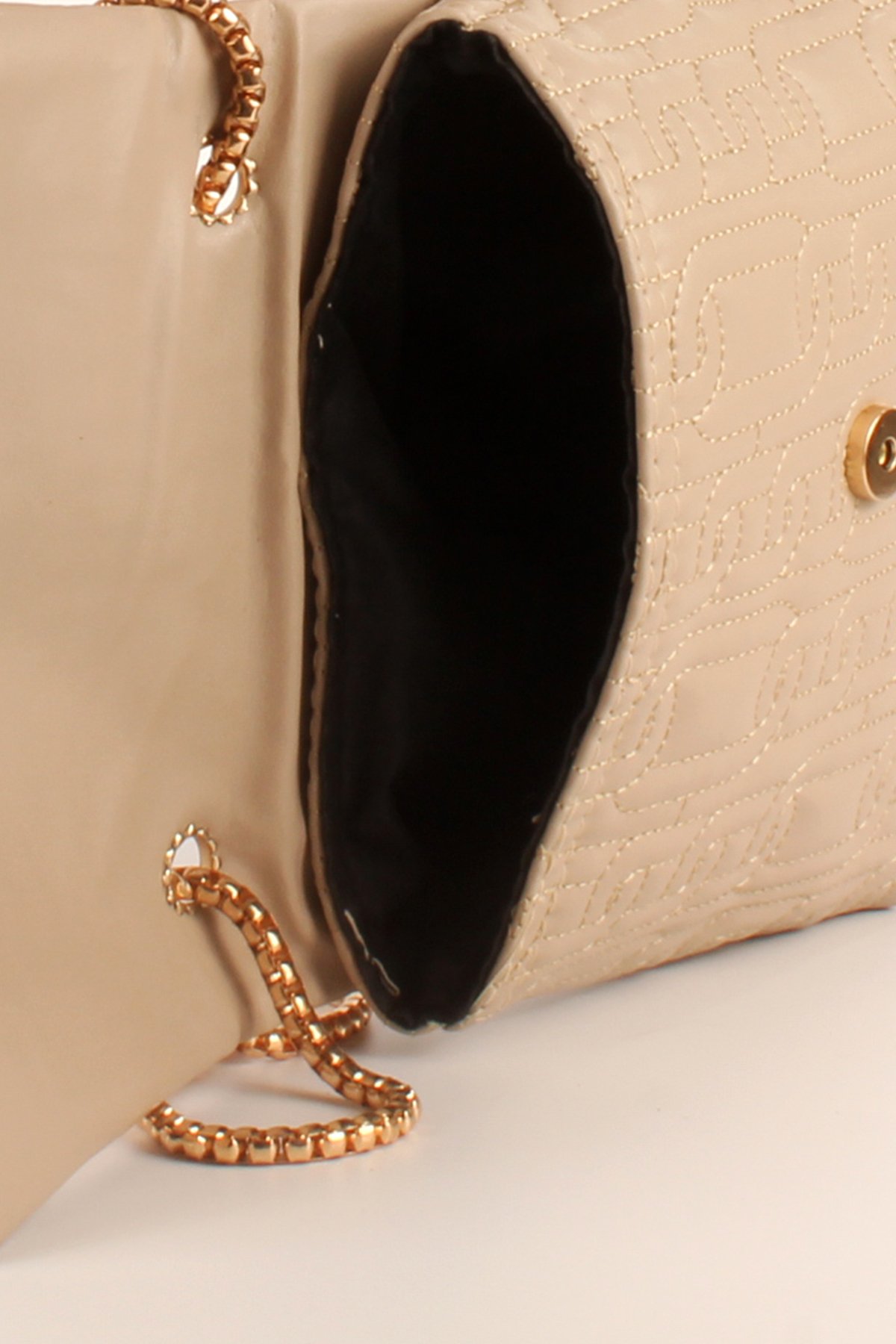 LWE10675-SyhTalhaLuwwe Bag'sKadın Motif Nakışlı Zincir Askılı Broşlu Kapak Omuz Çantası (10675)