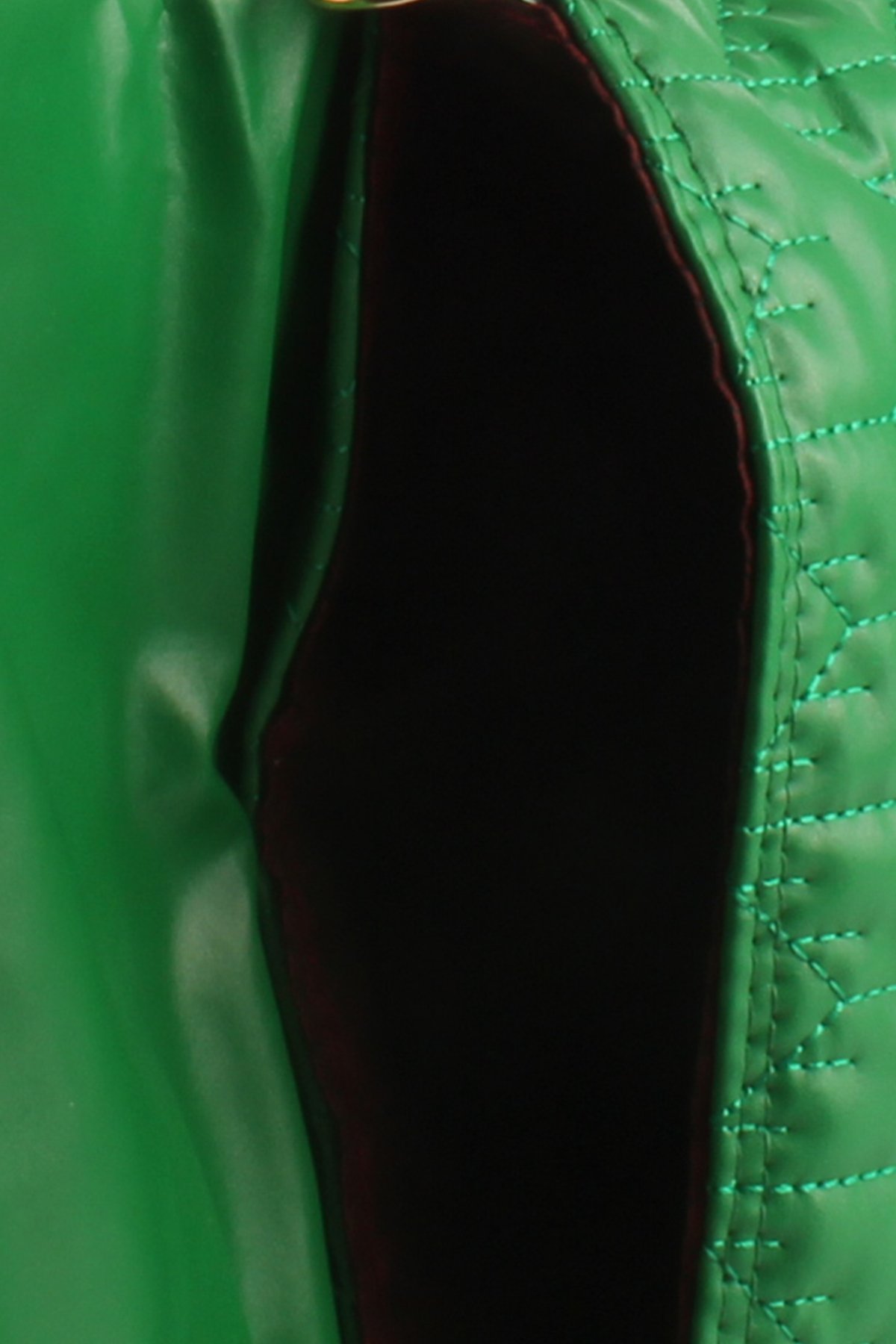 LWE10676-SyhTalhaLuwwe Bag'sKadın Özel Nakışlı Broşlu Zincir Askılı Omuz Çantası (10676)