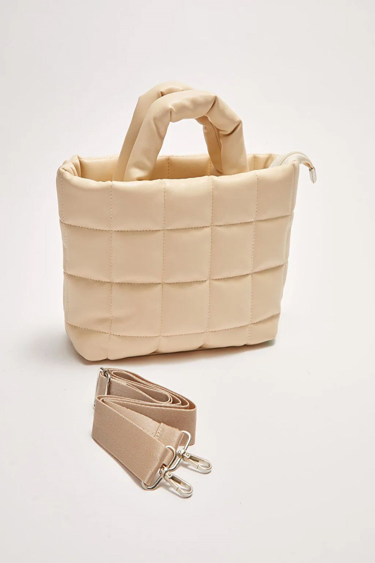 LWE1648-KrmTalhaLuwwe Bag'sKadın Özel Seri Kapitoneli Saten Astarlı Kolon Omuz Askılı El ve Omuz Çantası (1648)