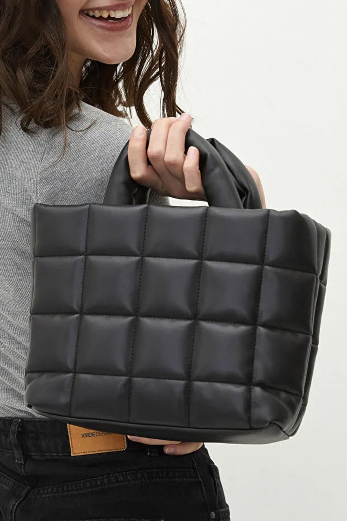 LWE1648-KrmTalhaLuwwe Bag'sKadın Özel Seri Kapitoneli Saten Astarlı Kolon Omuz Askılı El ve Omuz Çantası (1648)