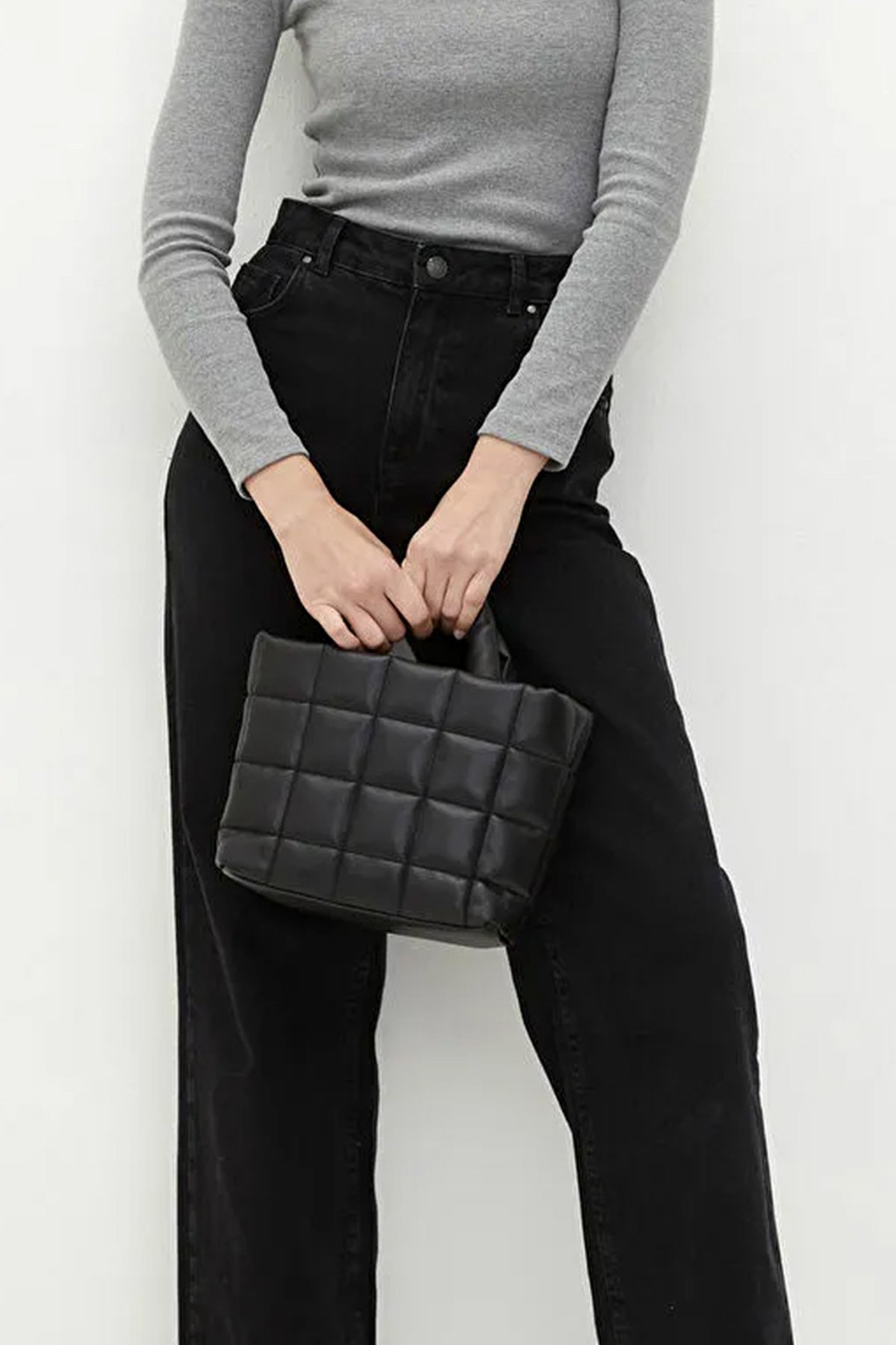 LWE1648-KrmTalhaLuwwe Bag'sKadın Özel Seri Kapitoneli Saten Astarlı Kolon Omuz Askılı El ve Omuz Çantası (1648)