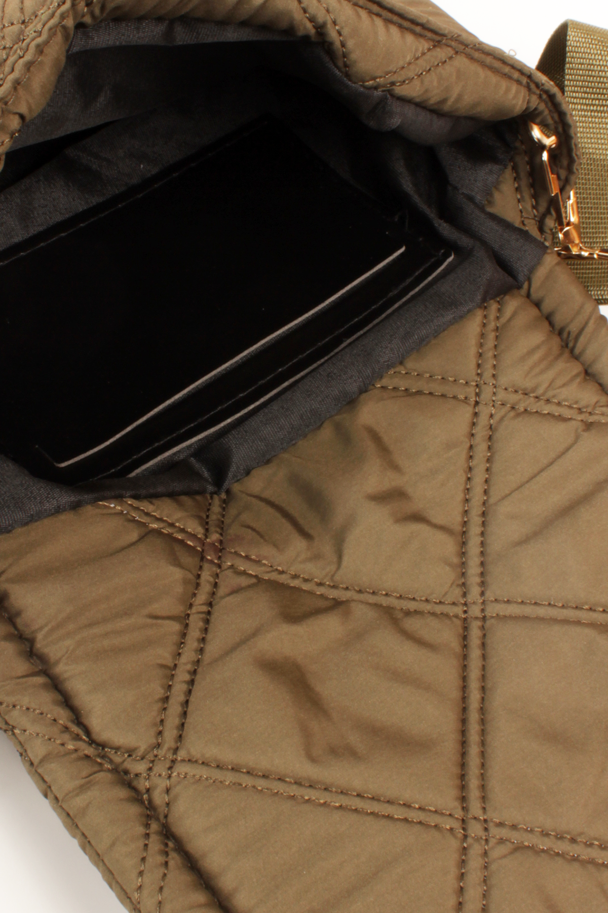 LWE10794-SyhTalhaLuwwe Bag'sKadın Paraşüt Kumaş Kapitoneli Spor Kolon Askılı Çıt Çıt Kapaklı Omuz&Çapraz Çanta (10794)