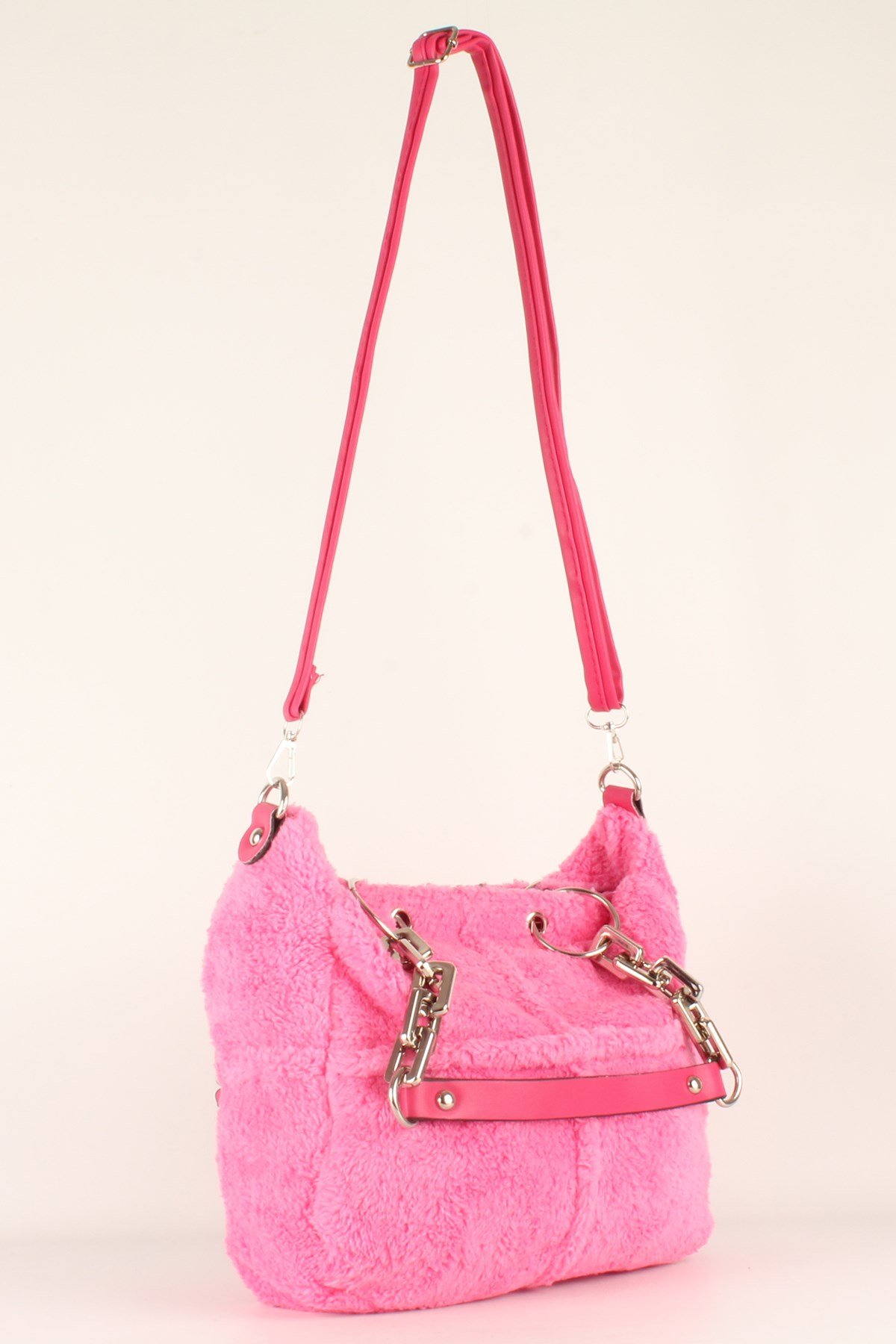 LWE10412-SLuwweLuwwe Bag'sKadın Plastik Zincirli Tüylü-Peluş Çanta (10412)