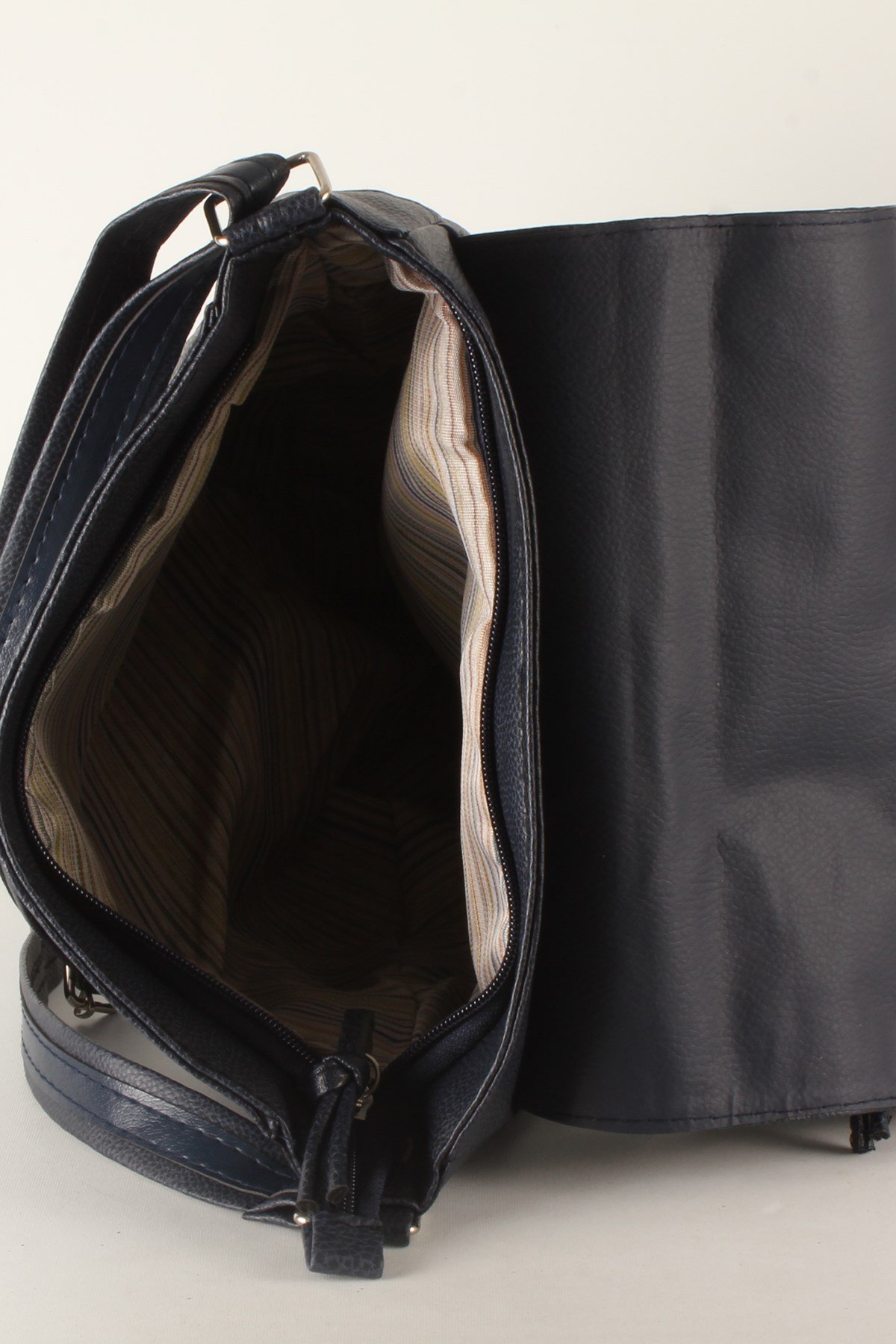 LWE20373-SLuwweLuwwe Bag'sKadın Postacı Tarz Omuz Çantası (20373)