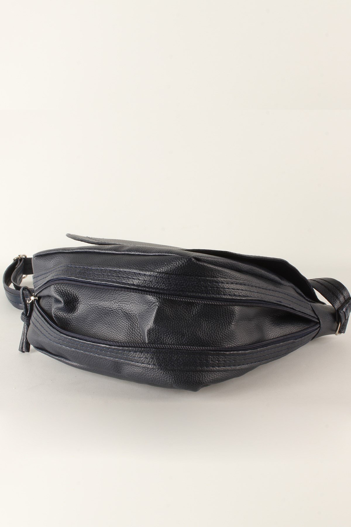 LWE20373-SLuwweLuwwe Bag'sKadın Postacı Tarz Omuz Çantası (20373)