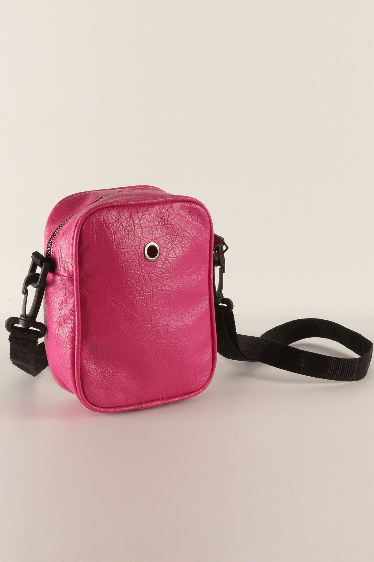 LWE20369-SLuwweLuwwe Bag'sKadın Pratik Sportif&Kulaklık Çıkışlı Omuz Çantası (20369)