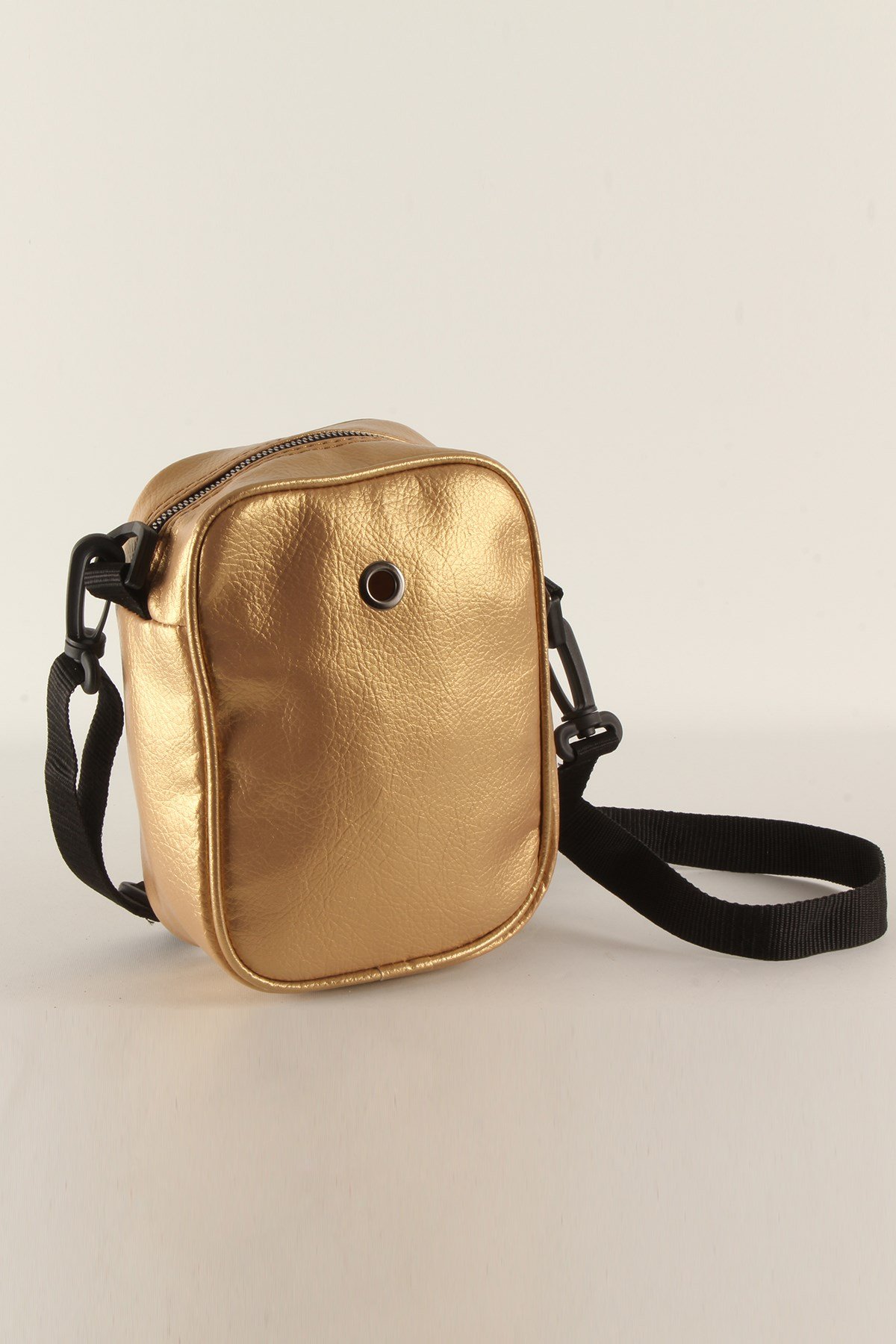 LWE20369-SLuwweLuwwe Bag'sKadın Pratik Sportif&Kulaklık Çıkışlı Omuz Çantası (20369)