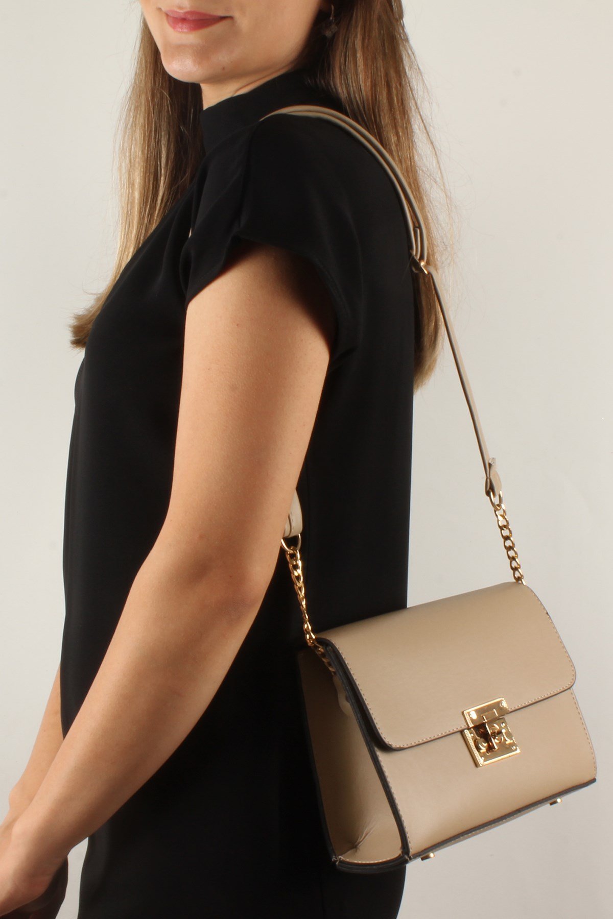 LWE20376-SLuwweLuwwe Bag'sKadın Yarı Zincir Askılı Cepli Omuz Çantası (20376)