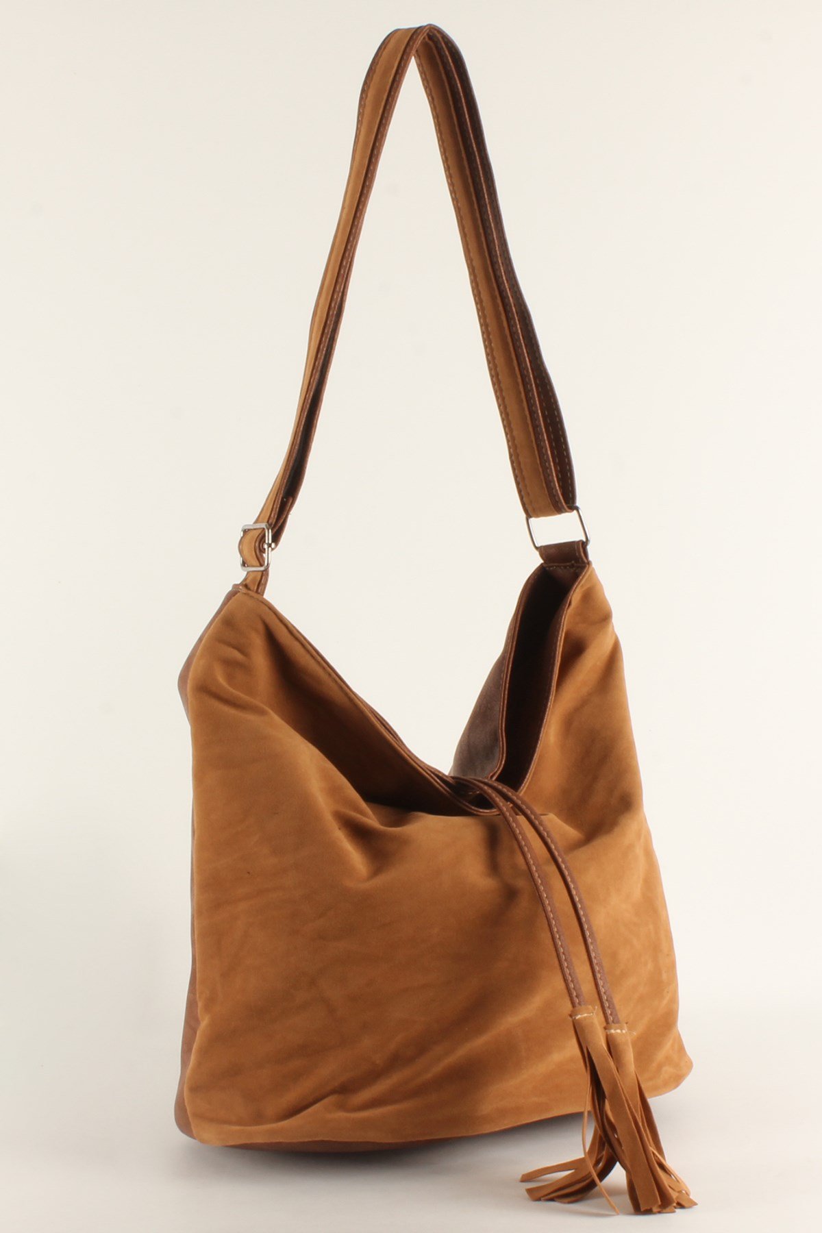 LWE10409-SLuwweLuwwe Bag'sKadın Yumuşak Çift Taraflı Nubuk Görünümlü Salaş Omuz Çantası (10409)