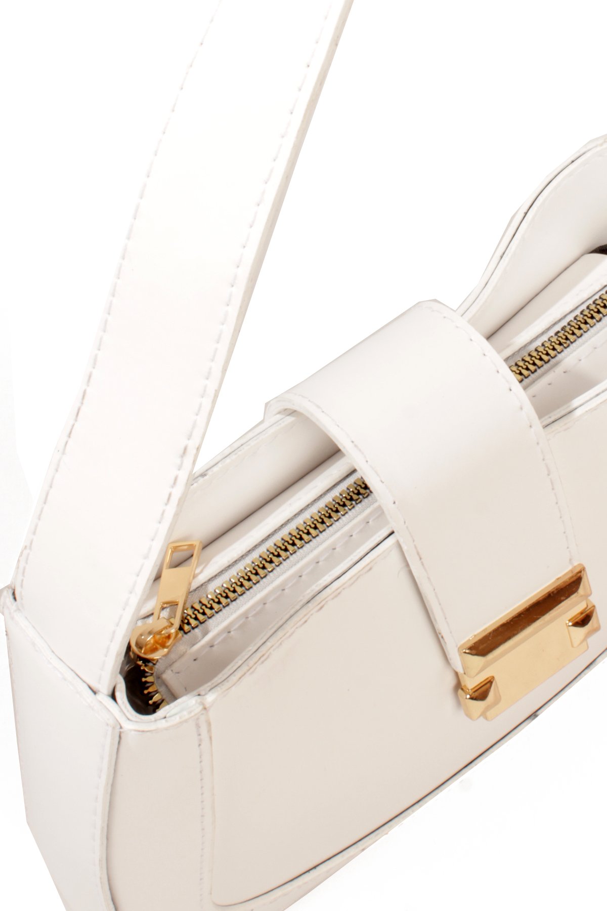 LWE1811-SyhTalhaLuwwe Bag'sKadın Yumuşak Doku Kemer Kapak Detayı Fermuarlı Kapama Kararmaz Aksesuarlı Baget Omuz Çantası (1811)