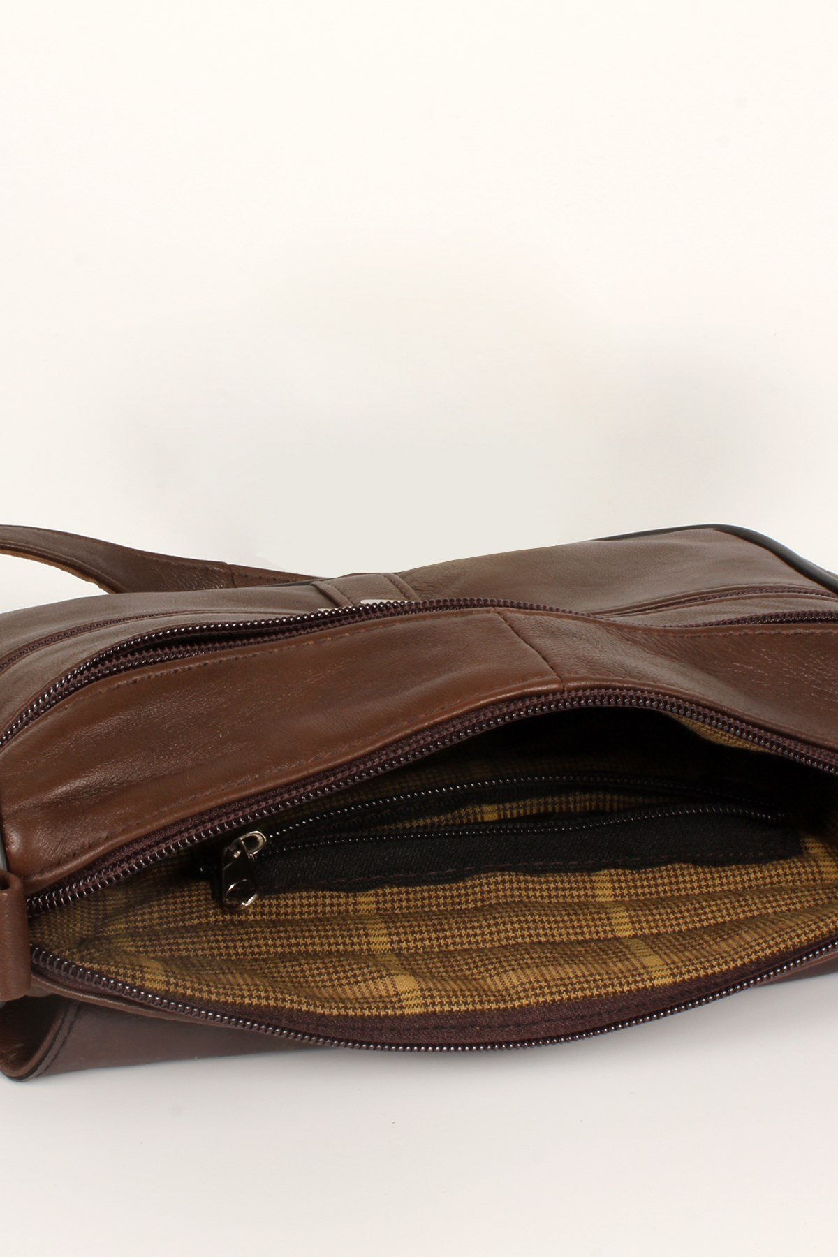 LWE1406-SLuwweLuwwe Bag'sKadın Yumuşak Hakiki Deri Parçalı ve Renkli Omuz Çantası (1406)