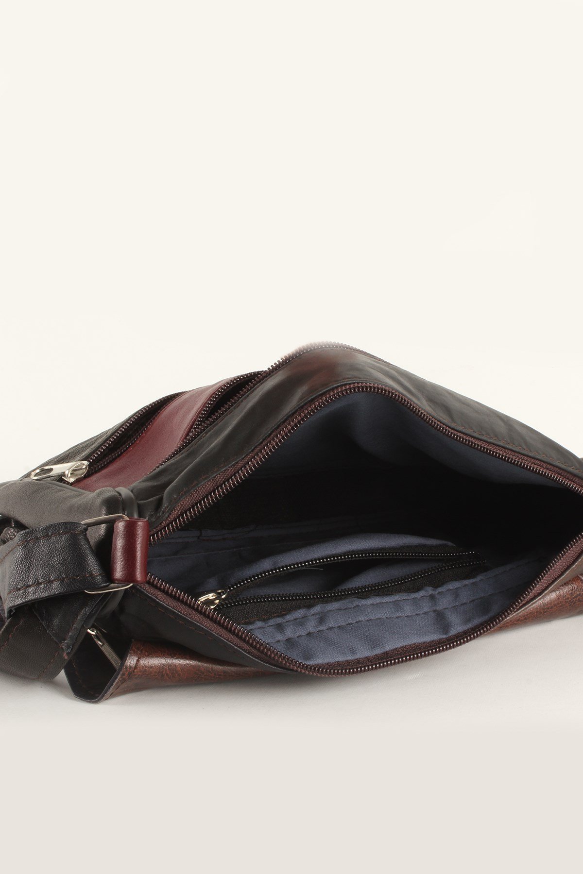 LWE1406-SLuwweLuwwe Bag'sKadın Yumuşak Hakiki Deri Parçalı ve Renkli Omuz Çantası (1406)