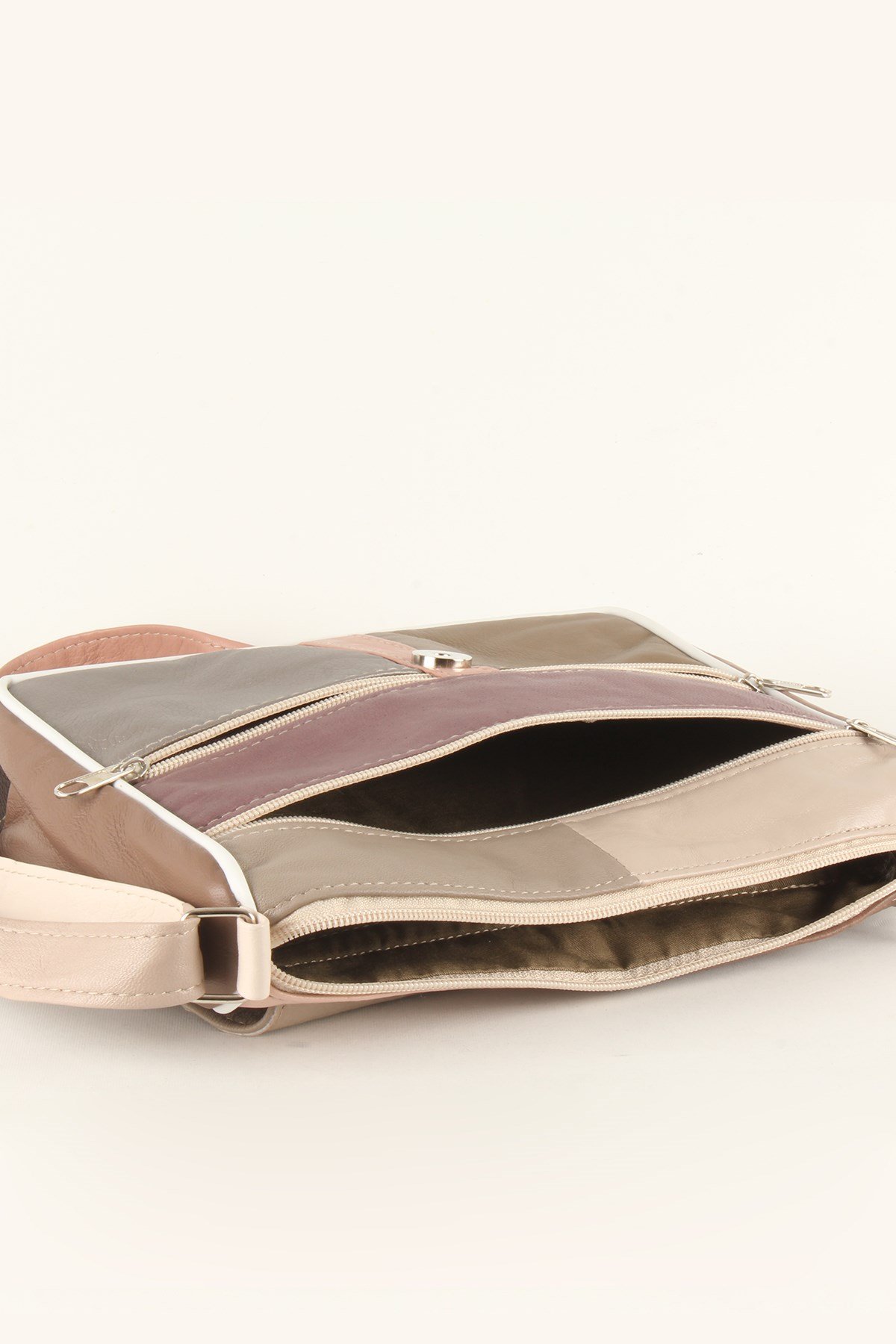 LWE1403-SLuwweLuwwe Bag'sKadın Yumuşak Hakiki Deri Parçalı ve Renkli Omuz Çantası (1403)