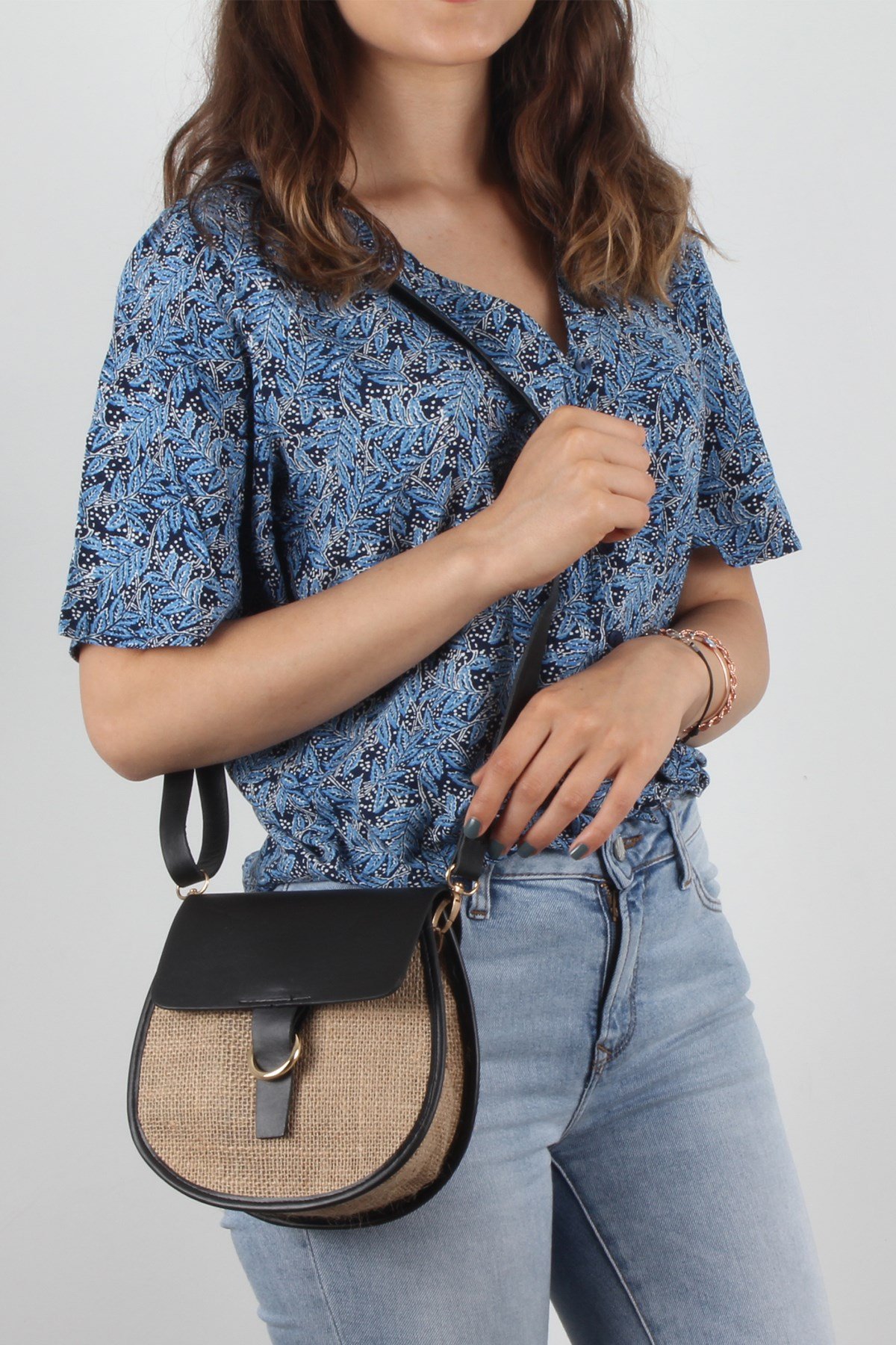 LWE20292-SLuwweLuwwe Bag'sSiyah Kadın Hasır Omuz Çantası (LWE20292-S)