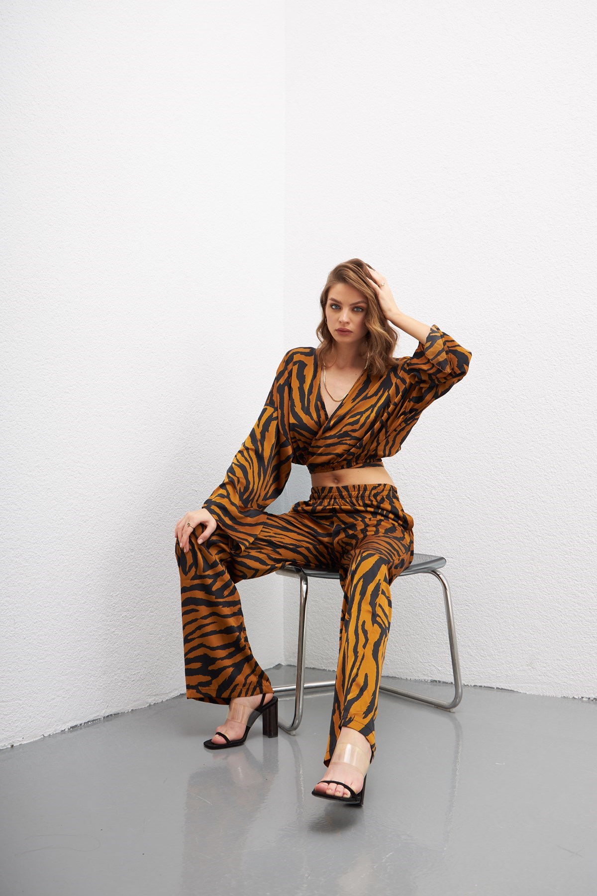 Alexis Crop Kruvaze Zebra Desenli Takım