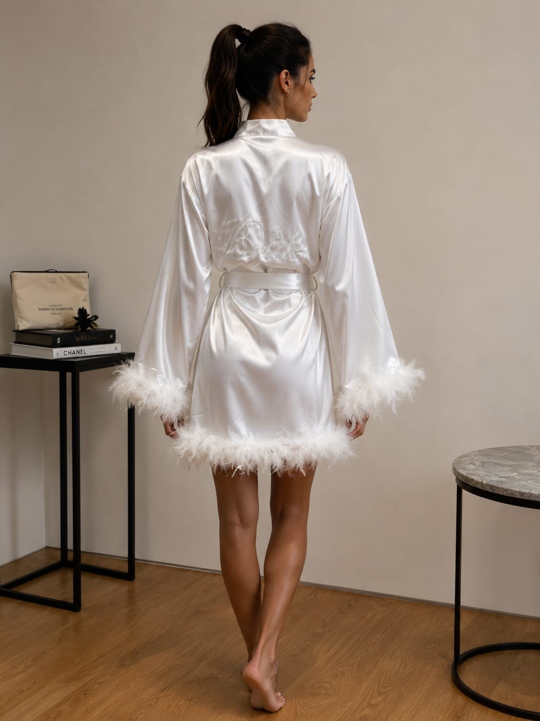 Bride İşlemeli Beyaz Zaten Otrişli Sabahlık 