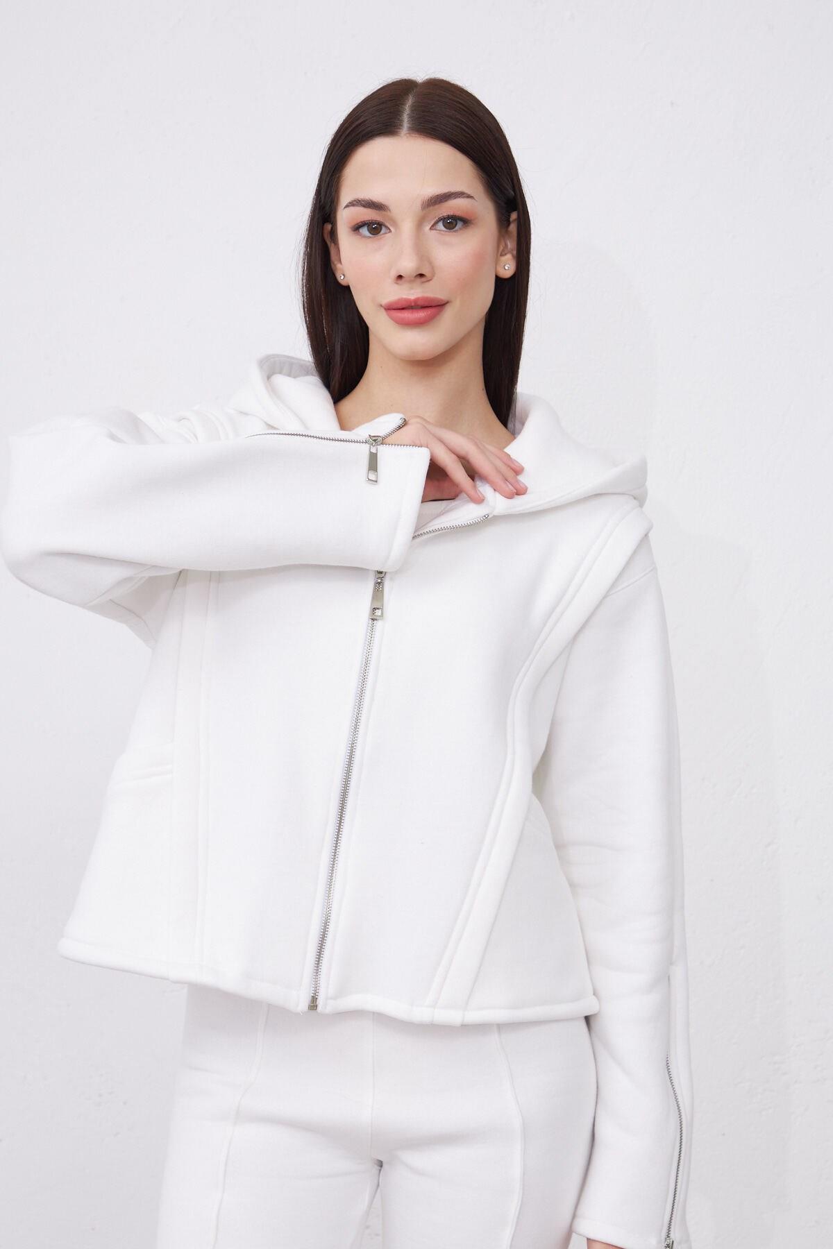 Kylie Beyaz Oversize Pamuklu Kapşonlu Hodie Sweatshirt ve Jogger Eşofman Takım
