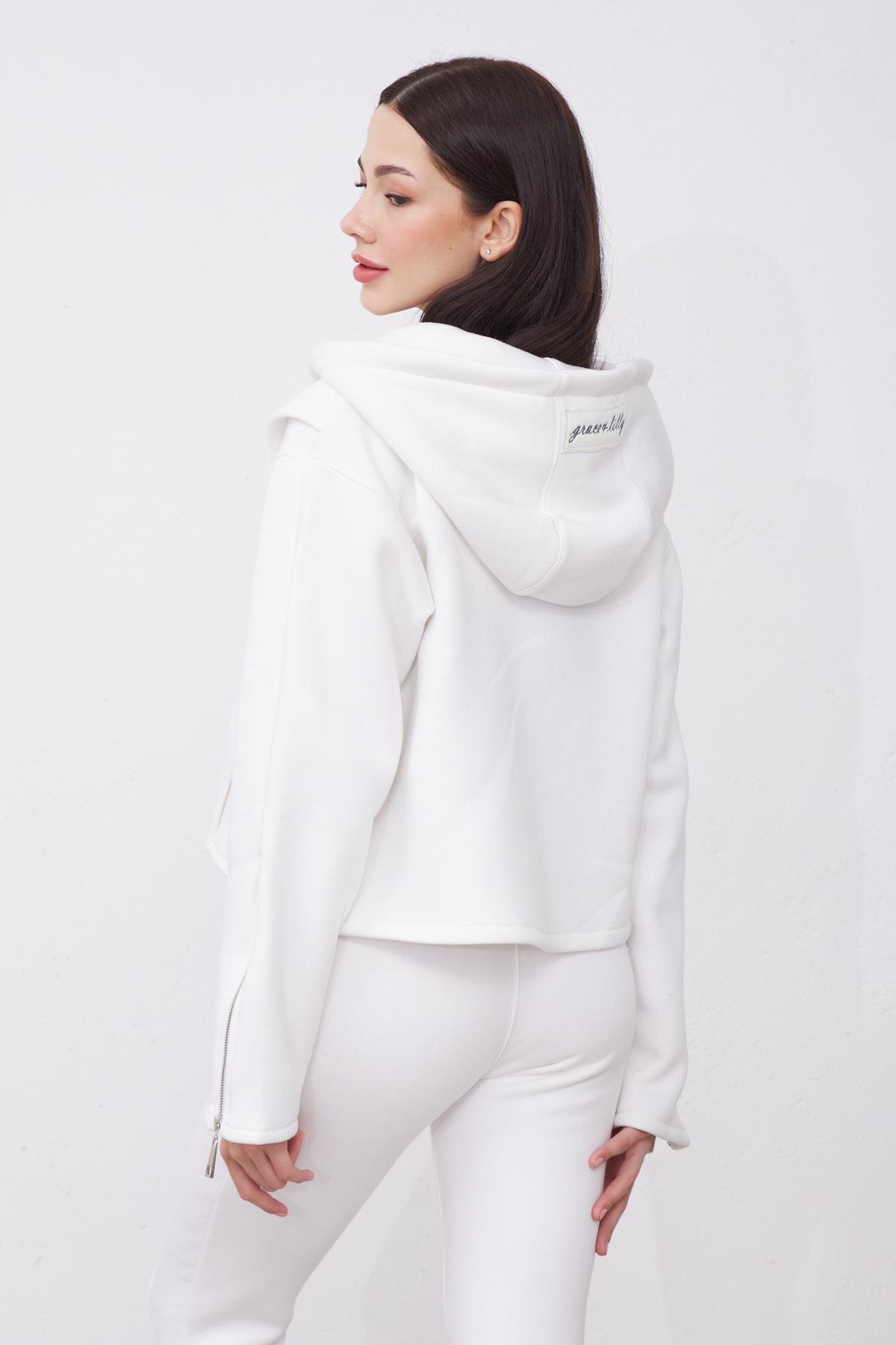 Kylie Beyaz Oversize Pamuklu Kapşonlu Hodie Sweatshirt ve Jogger Eşofman Takım