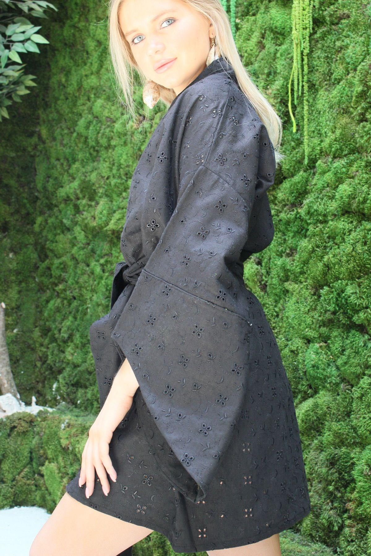 KYRİA Siyah Keten Fistolu Kuşaklı Mini Kimono