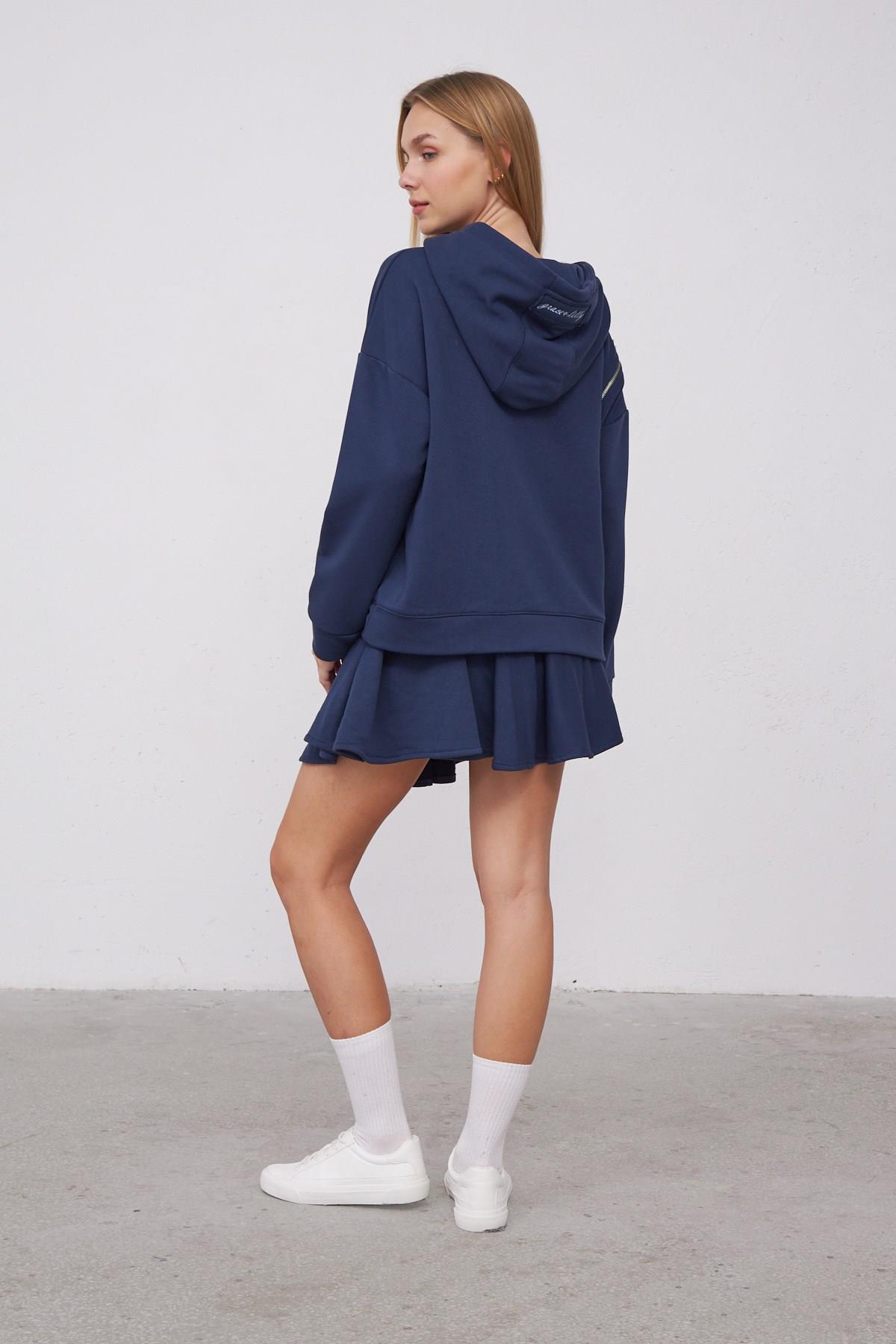Saage Oversize Pamuklu Kapşonlu Fermuar Tasarım Sweatshirt ve Şort Etek Takım