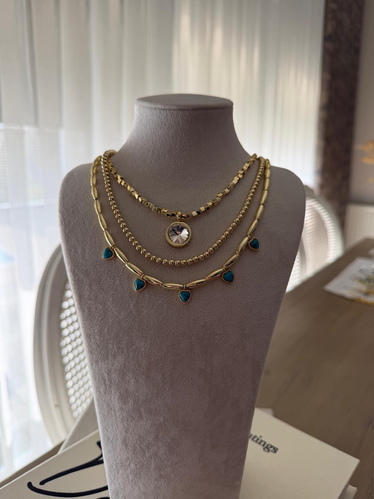 ÖZEL SERİ TAŞ DETAY GOLD KOLYE