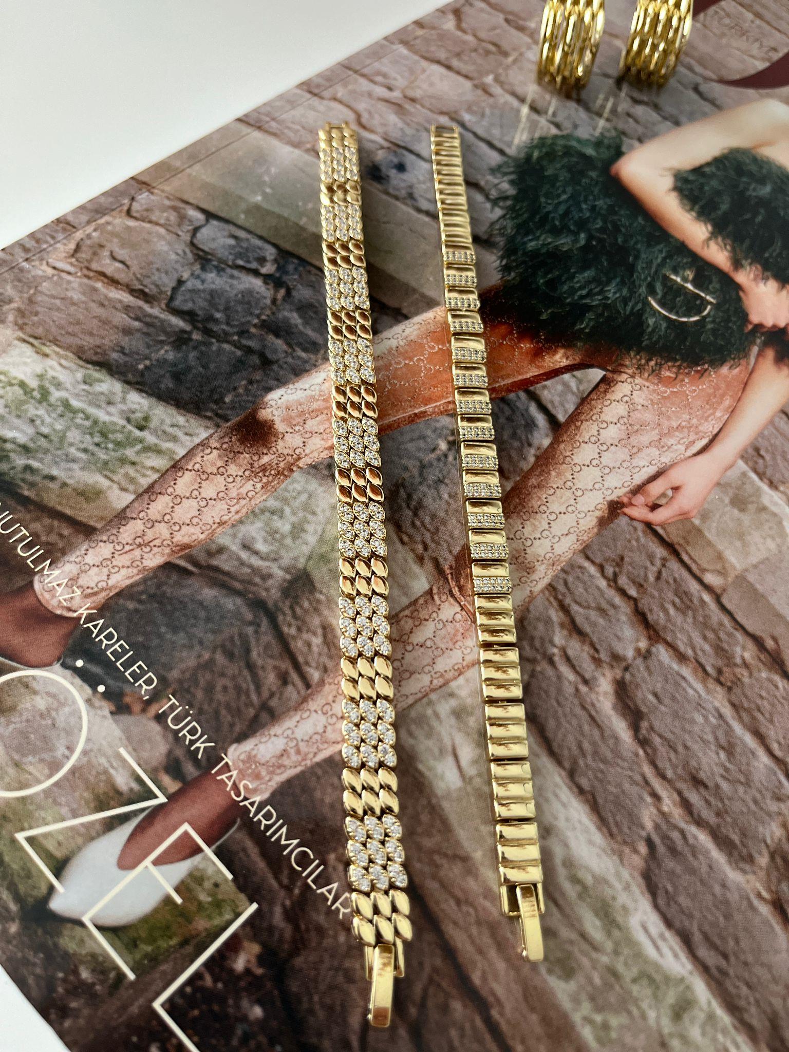 SİLİNDİR MODEL ZİRKON TAŞLI 14K BİLEKLİK