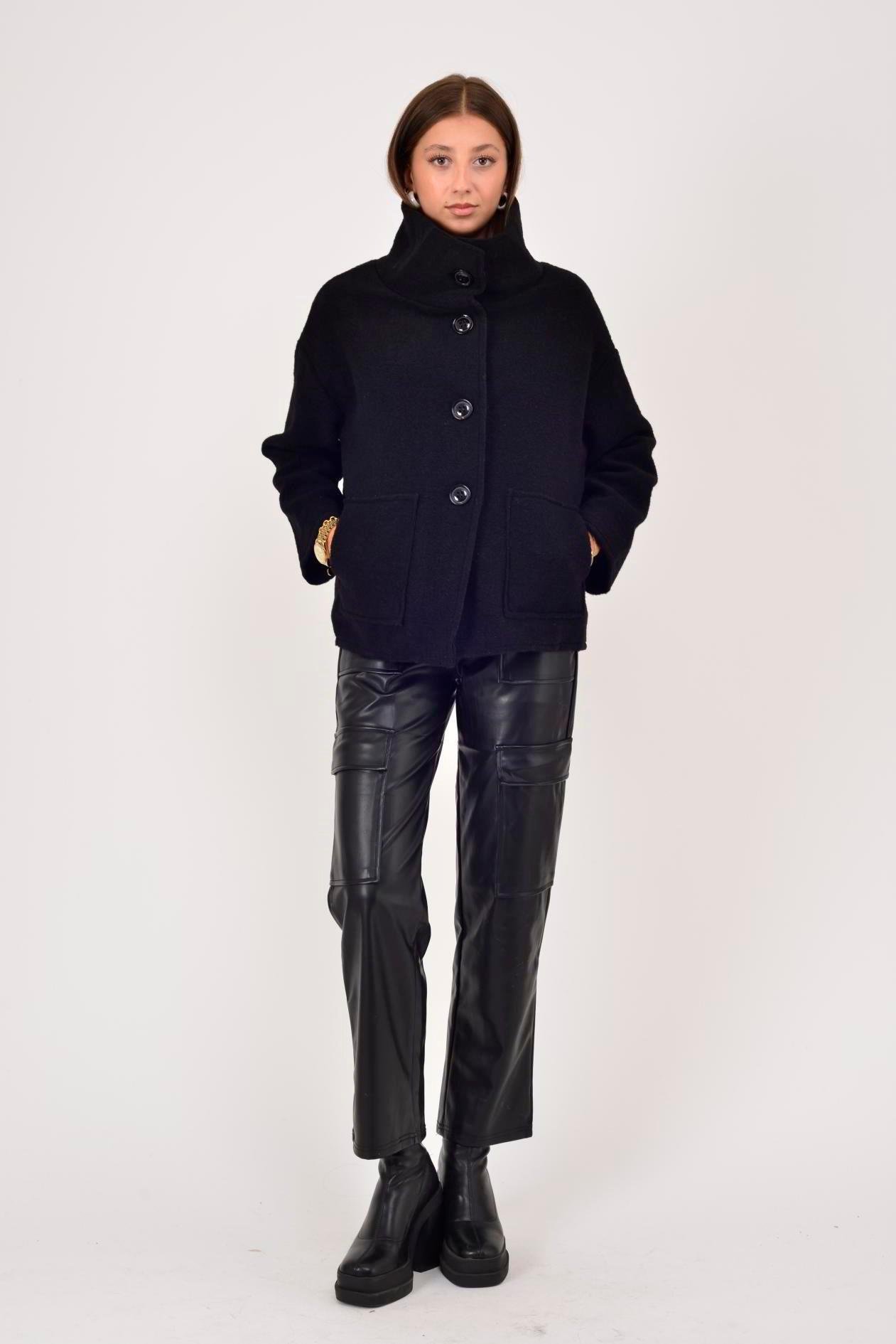 08023 Düz Desen Düğmeli Keçe Kaban