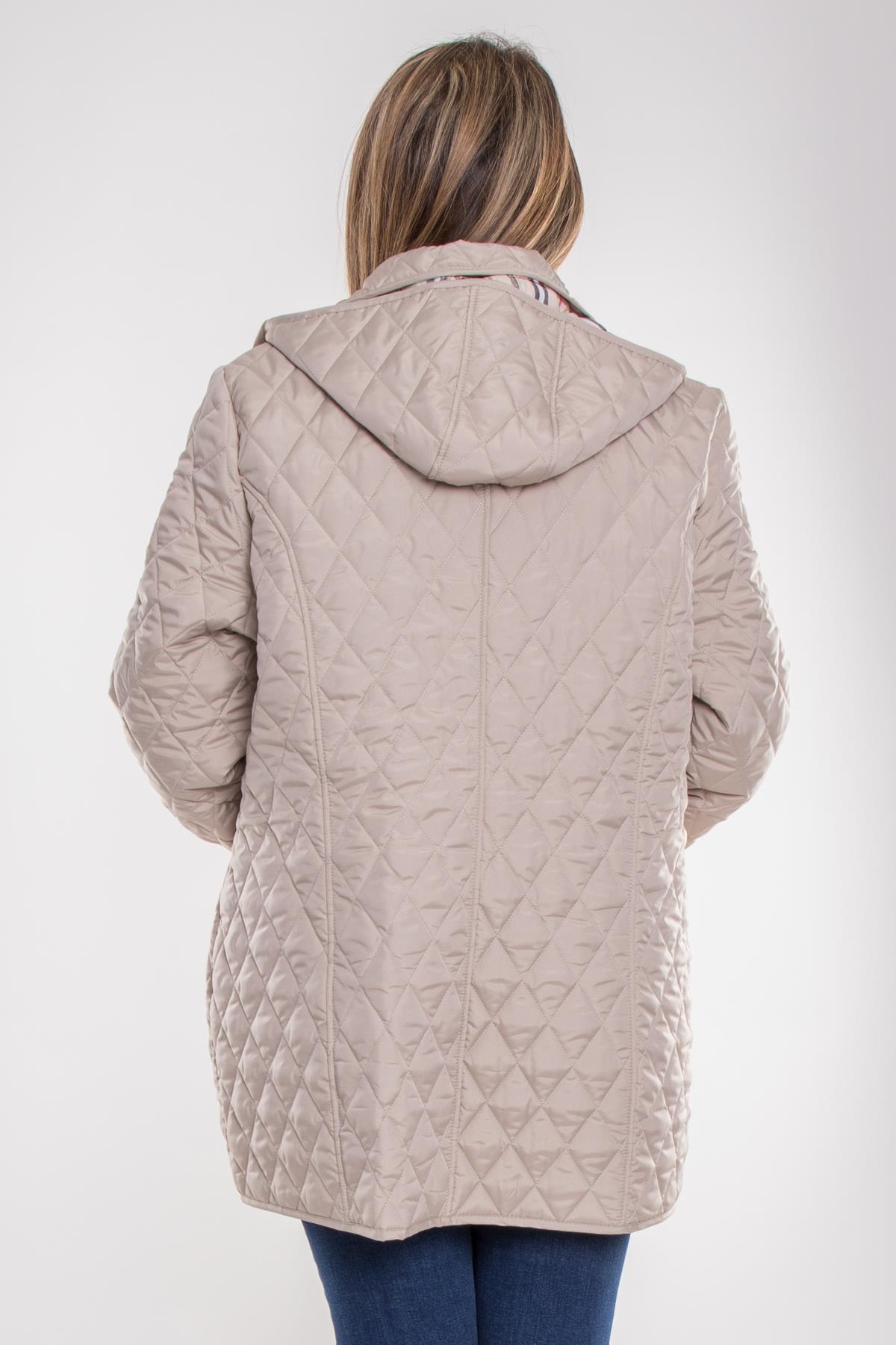 1004 Büyük Beden Kapitone Cep Fermuarlı Beli Bağcıklı Kapüşonlu Kadın Trençkot