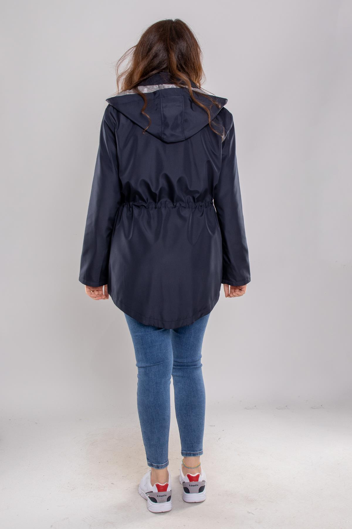 1009 Büyük Beden Kol Katlama Kapüşonlu Beli Bağcıklı Kadın Trençkot